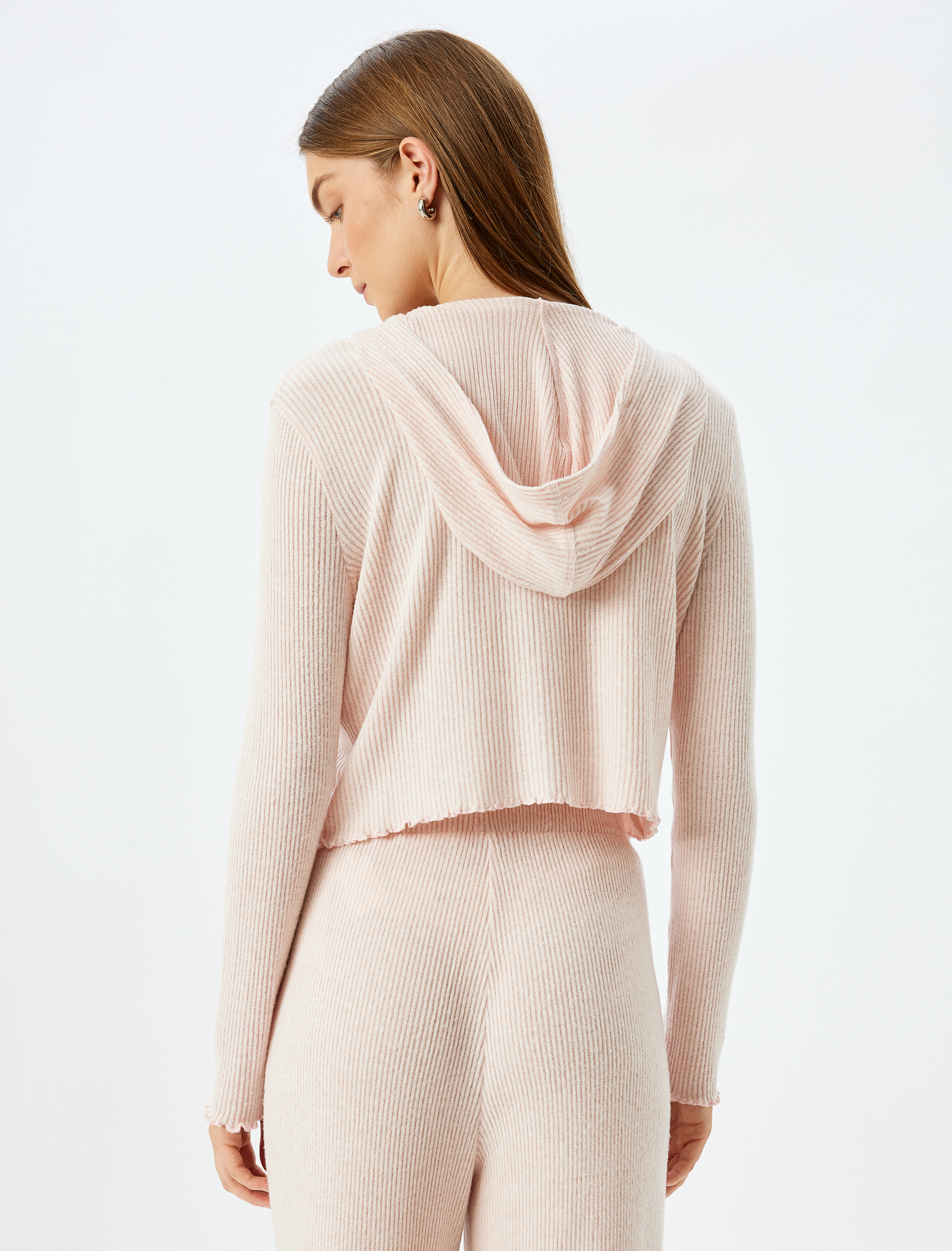   Yumuşak Dokulu Kapüşonlu Örme Crop Pijama Üstü