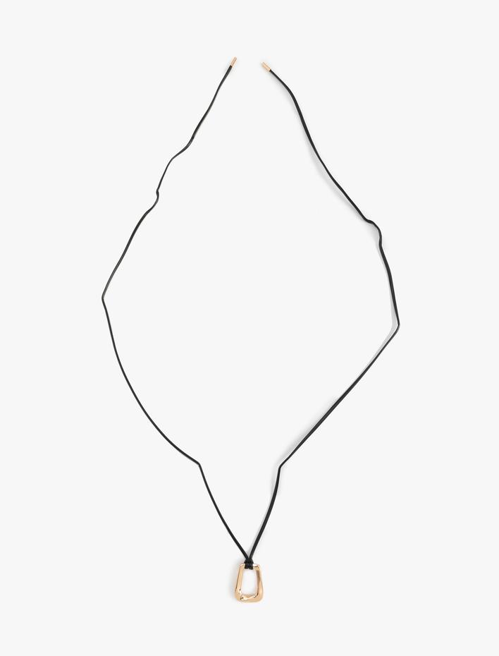 Kadın Geometrik Charm Detaylı Choker Kolye