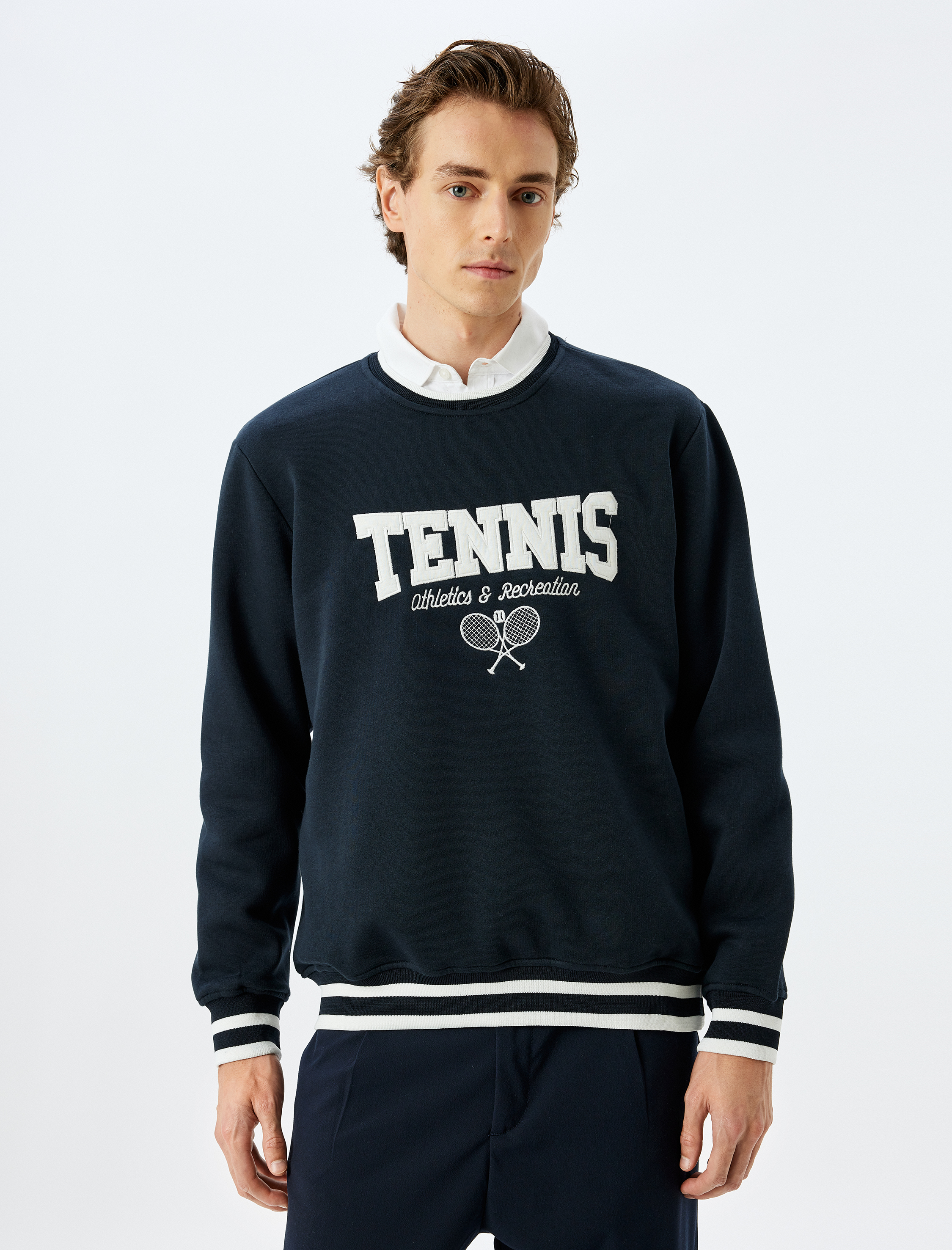   Bisiklet Yaka Şardonlu Pamuk Karışımlı Slogan İşlemeli Sweatshirt