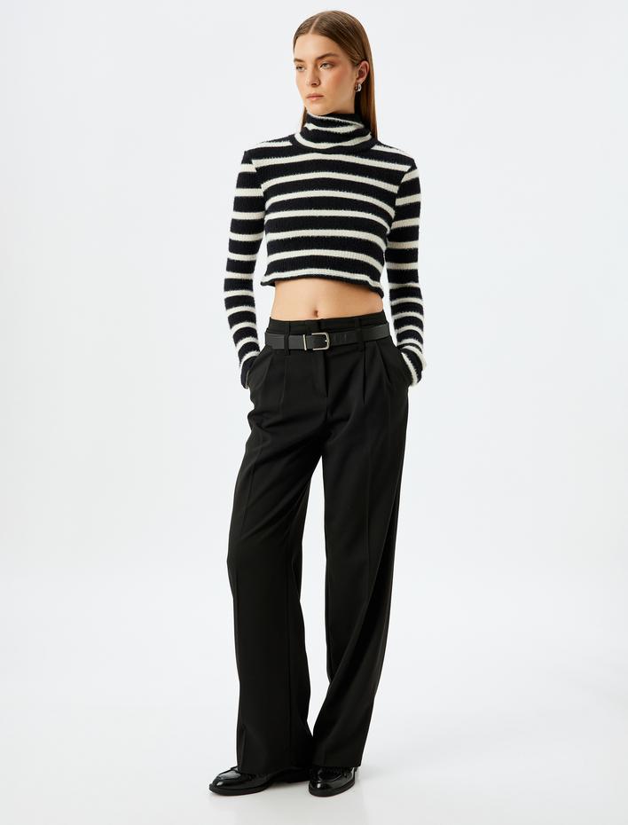  Slim Fit Uzun Kollu Balıkçı Yaka Peluş Tişört