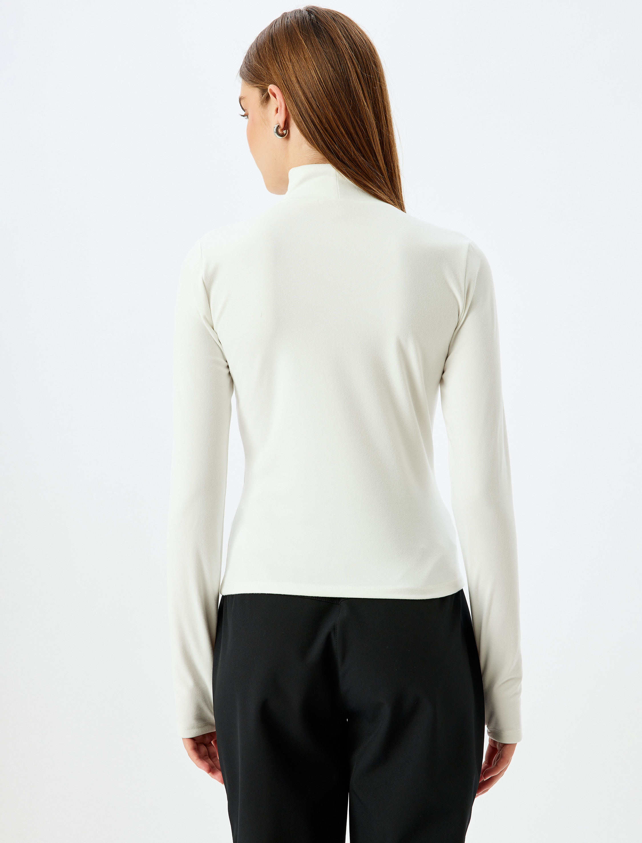   Uzun Kollu Slim Fit Dik Yaka Polar Sweatshirt