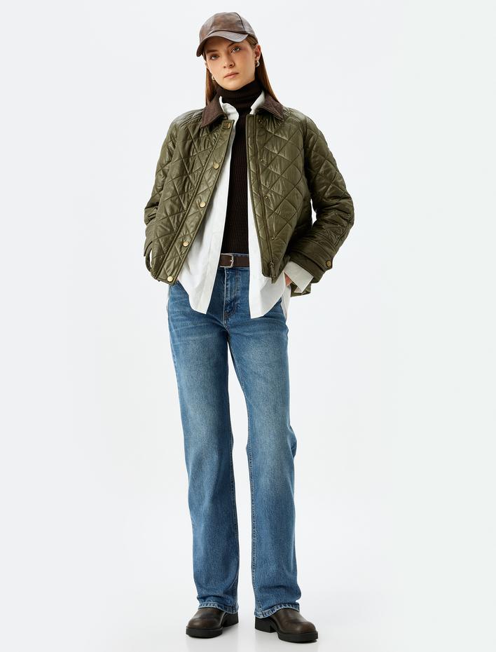  Normal Bel Cepli Düğmeli Pamuklu Mom Fit Kot Pantolon