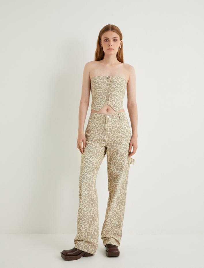  Koton X Sima Tarkan - Straplez Leopar Desenli Büstiyer Düğmeli