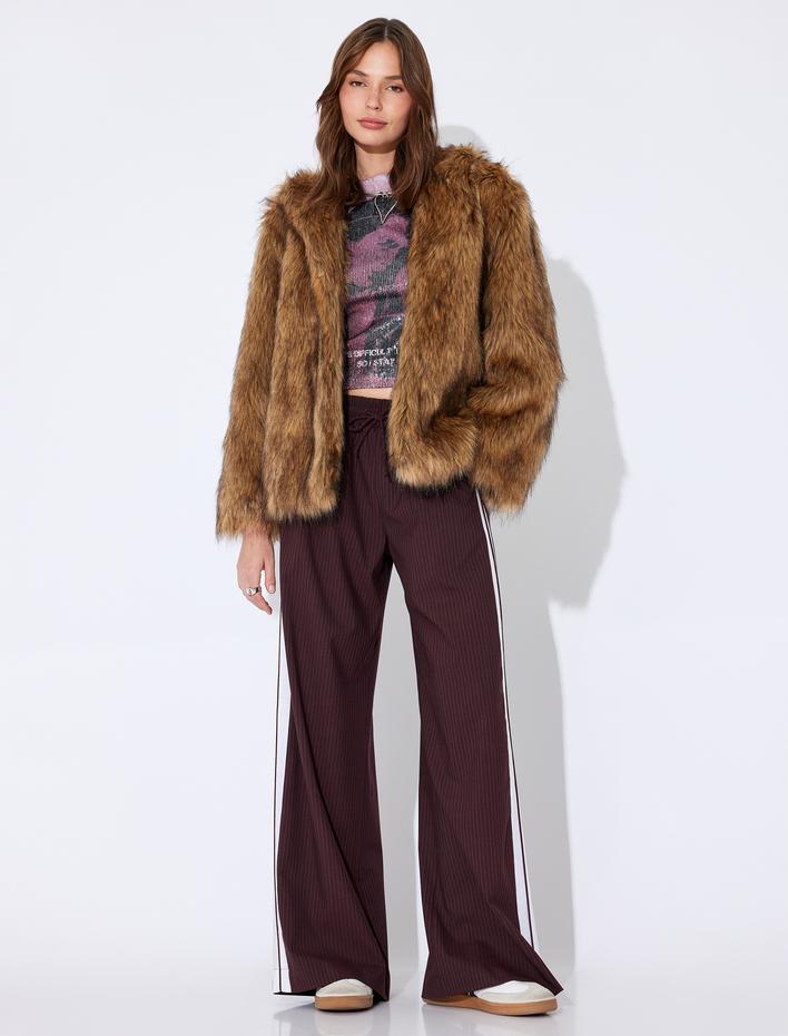  Oversize Kapüşonlu Cep Detaylı Suni Kürk Kaban