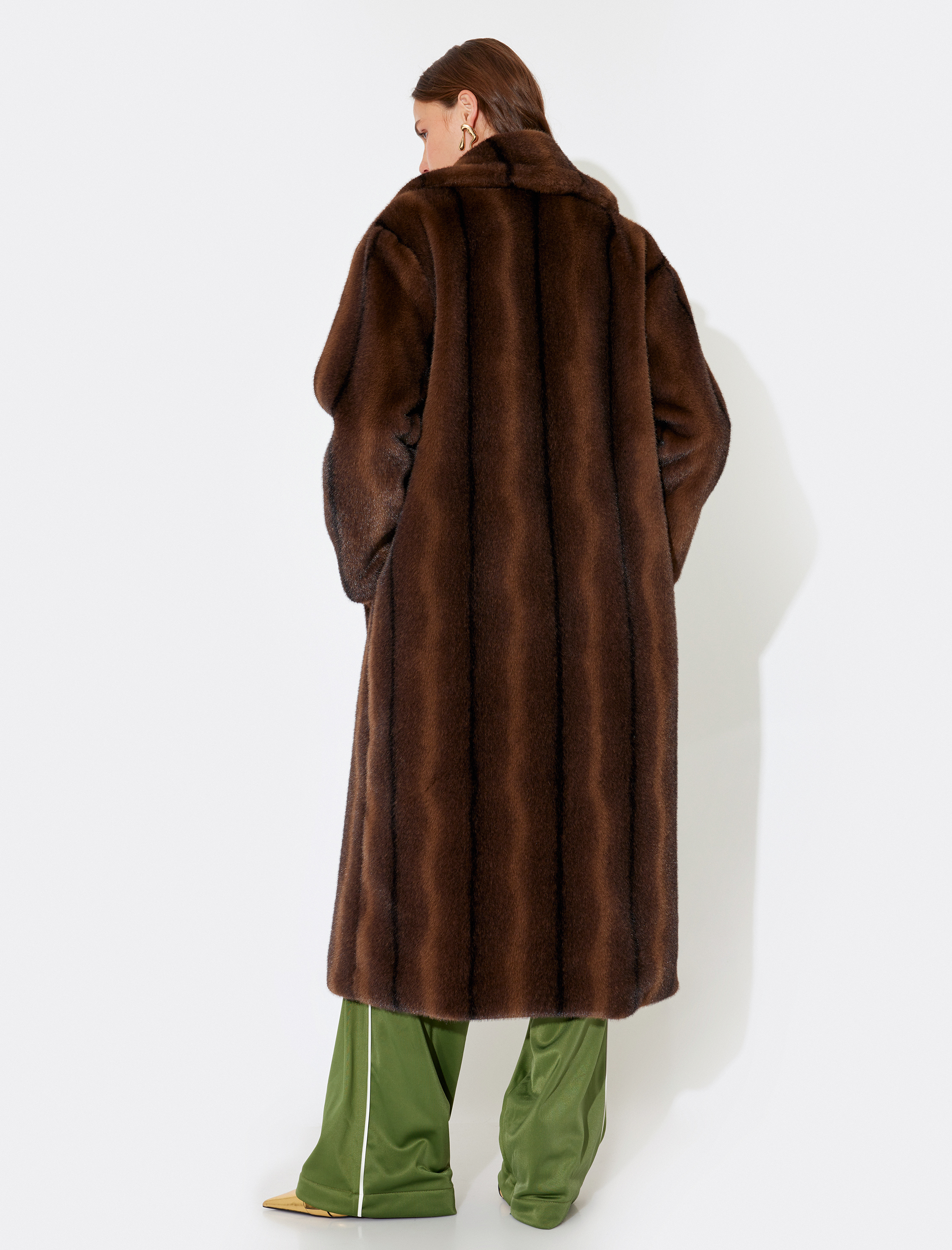 Koton X İnji - Suni Kürk Ekstra Uzun Cepli Düğmeli Astarlı Kaban