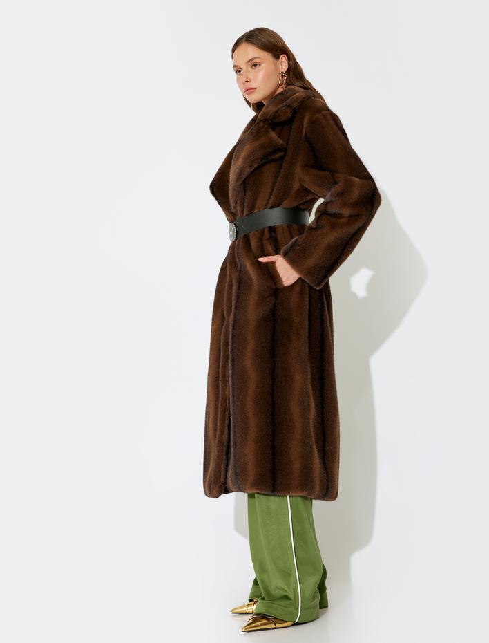  Koton X İnji - Suni Kürk Ekstra Uzun Cepli Düğmeli Astarlı Kaban