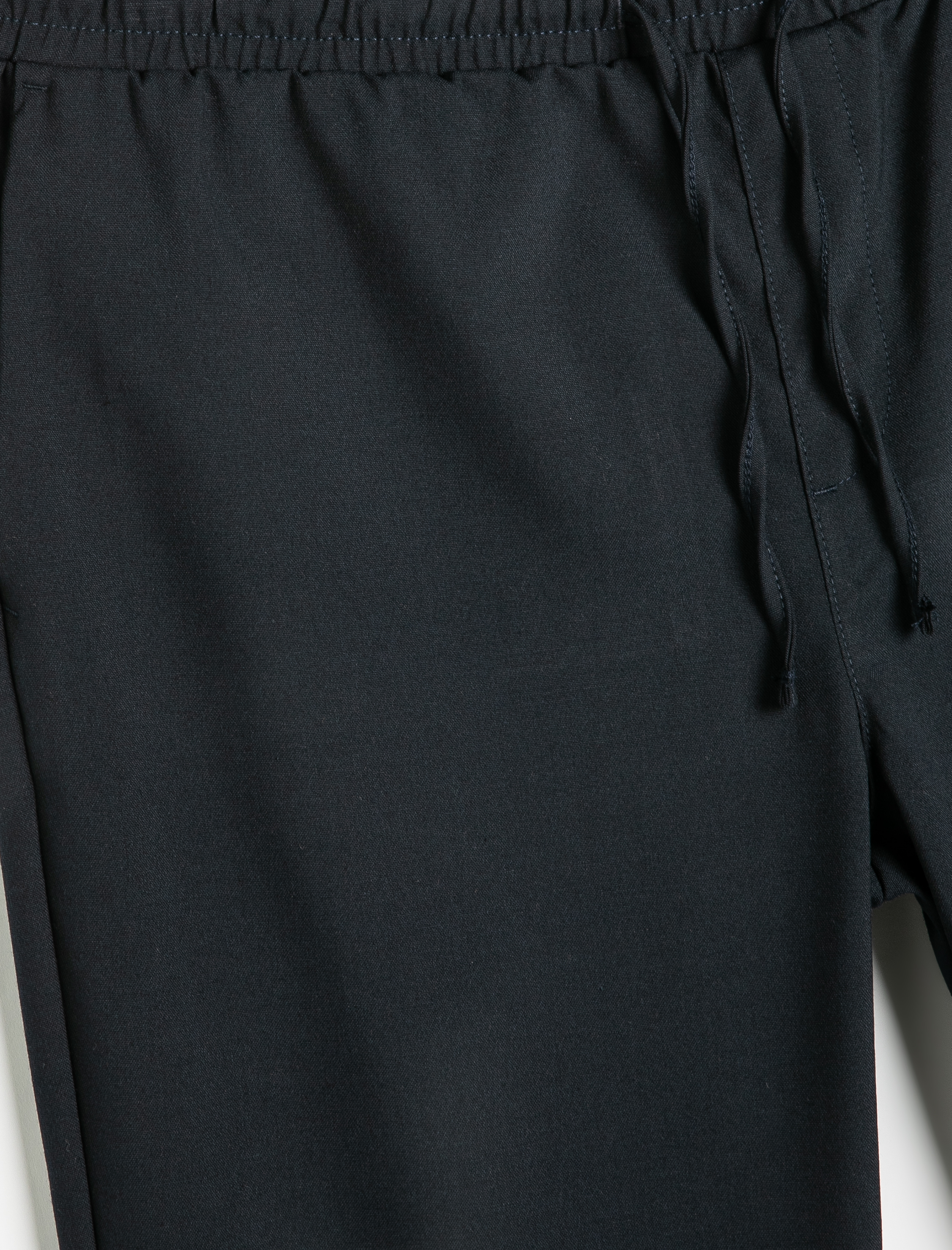   Viskon Karışımlı Beli Bağcıklı Chino Cep Detaylı Eşofman Pantolon