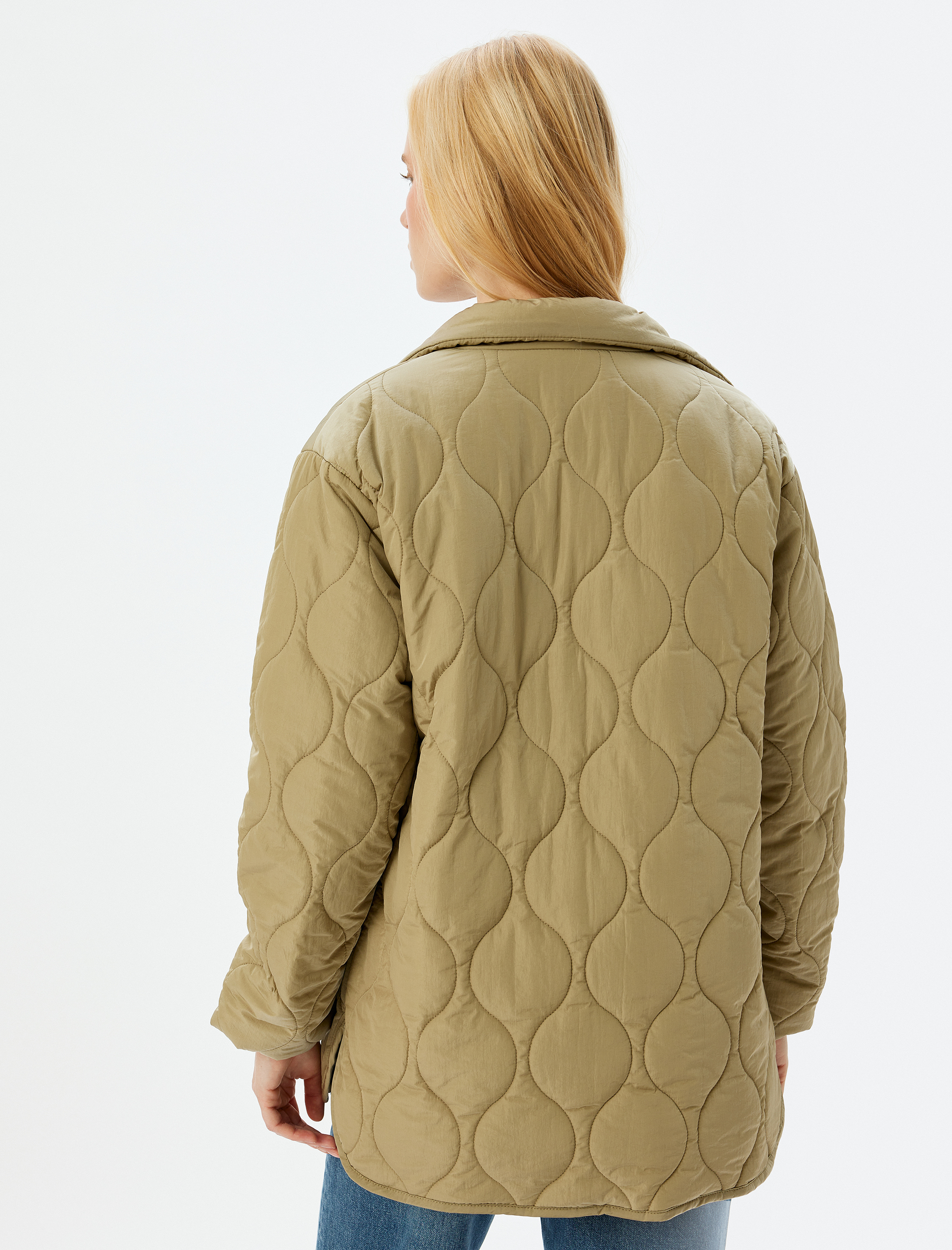   Fermuarlı Cepli Dik Yaka Kapitone Şişme Mont