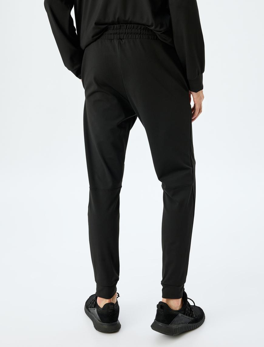   Beli Bağcıklı Slogan Baskılı Cepli Jogger Spor Eşofman Altı