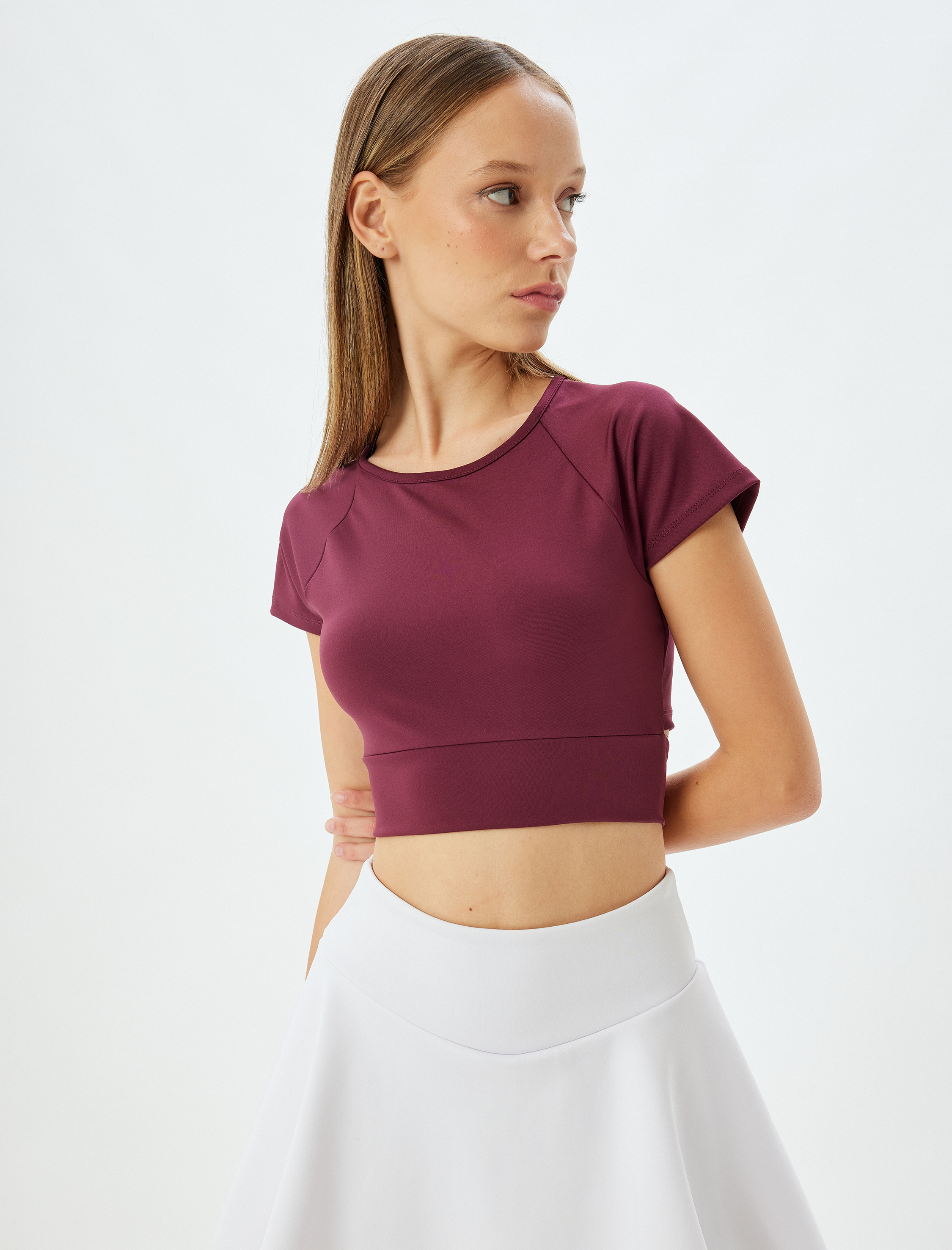   Crop Kısa Kollu Bisiklet Yaka Bağlama Detaylı Spor Tişört