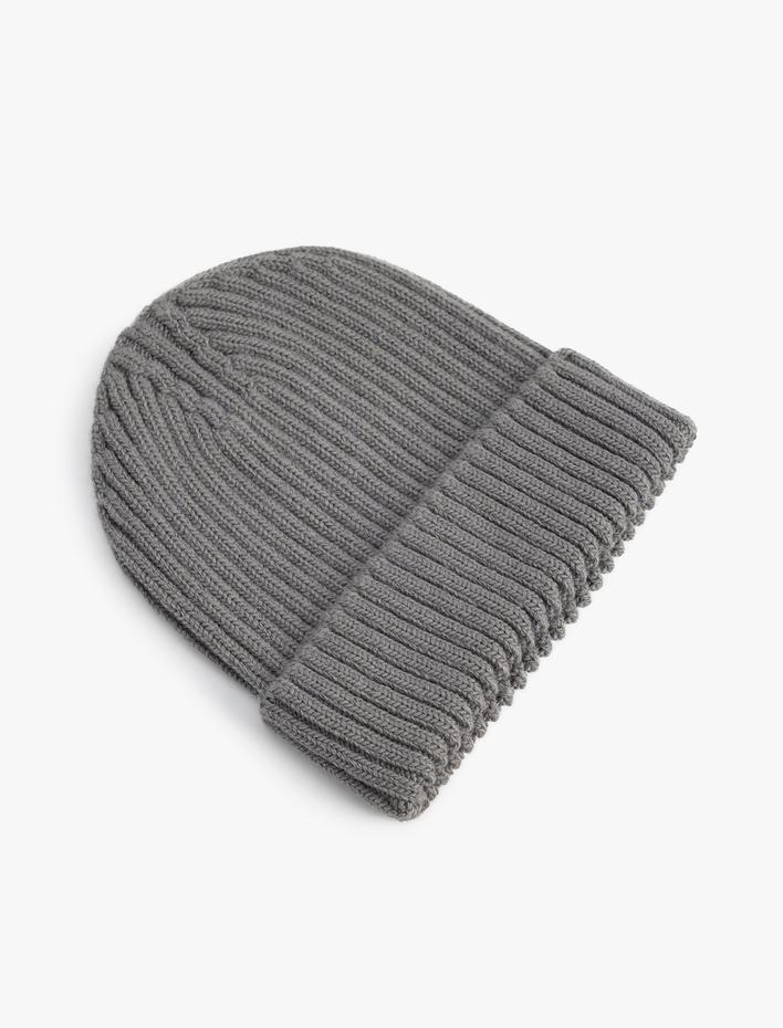 Erkek Basic Bere Katlama Detaylı