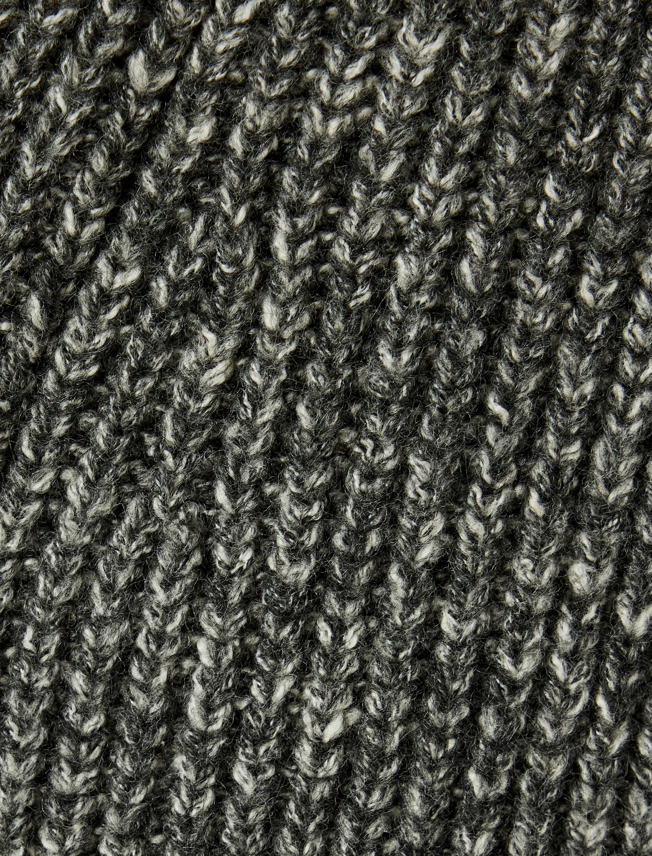   V Yaka Pamuk Karışımlı Düğmeli Triko Hırka