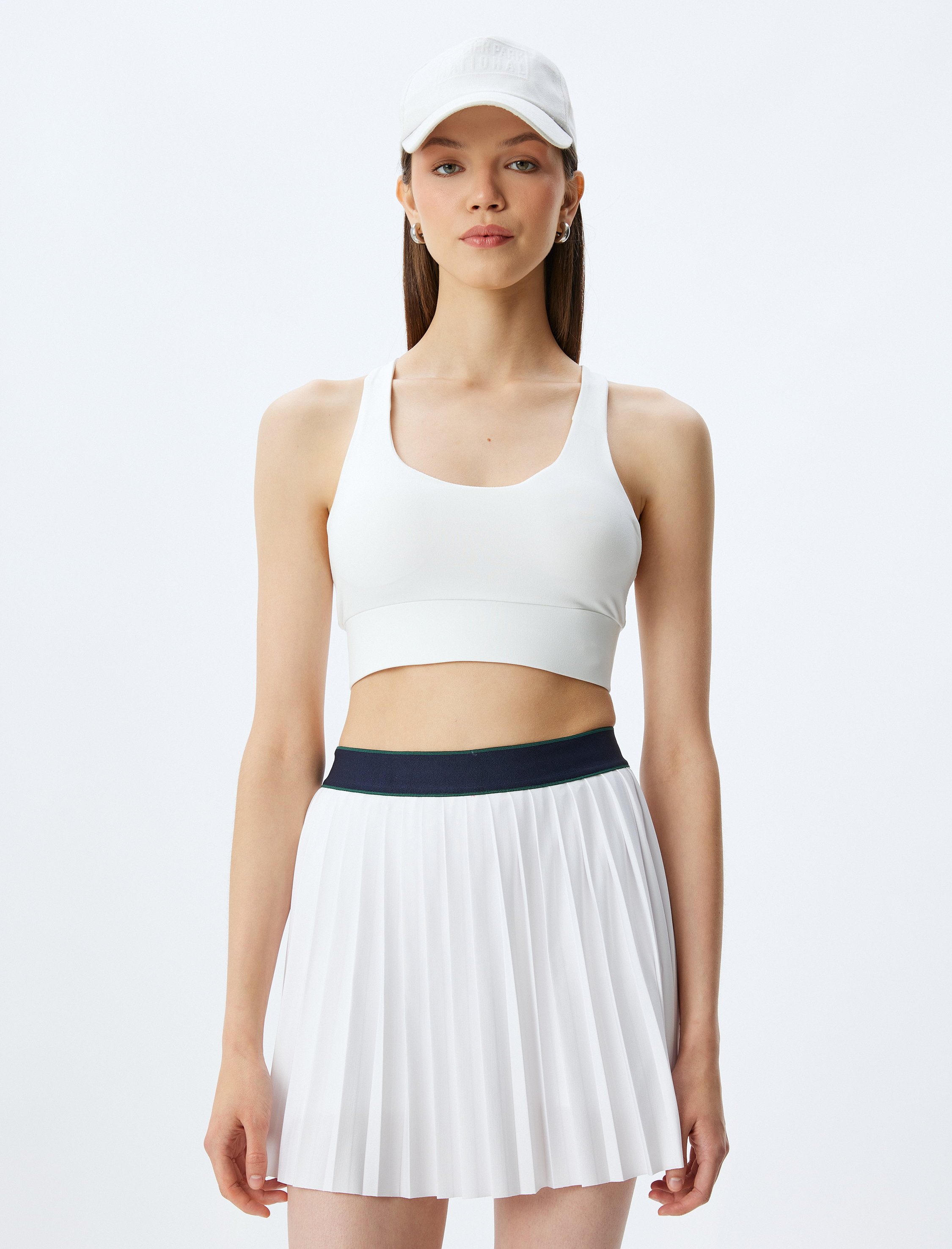   U Yaka Çapraz Sırt Askılı Slim Fit Yumuşak Tuşe Sporcu Sütyeni İnterlok