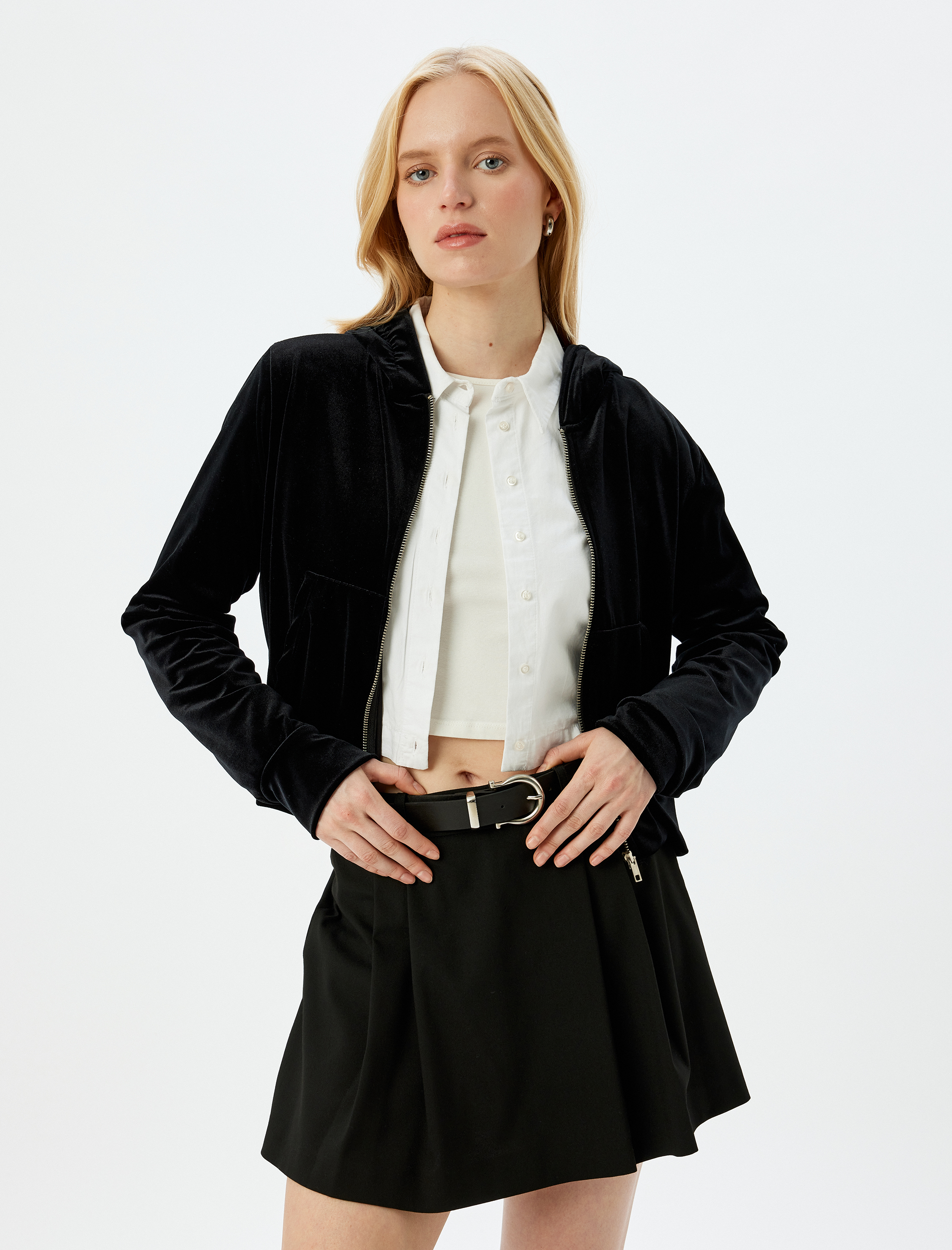   Cepli Kapüşonlu Fermuarlı Kadife Sweatshirt