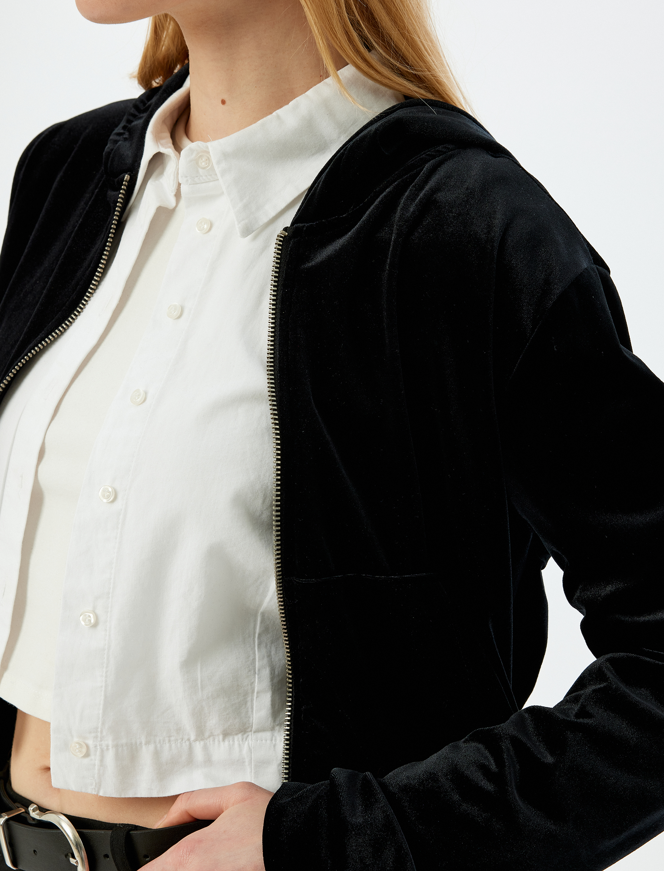   Cepli Kapüşonlu Fermuarlı Kadife Sweatshirt