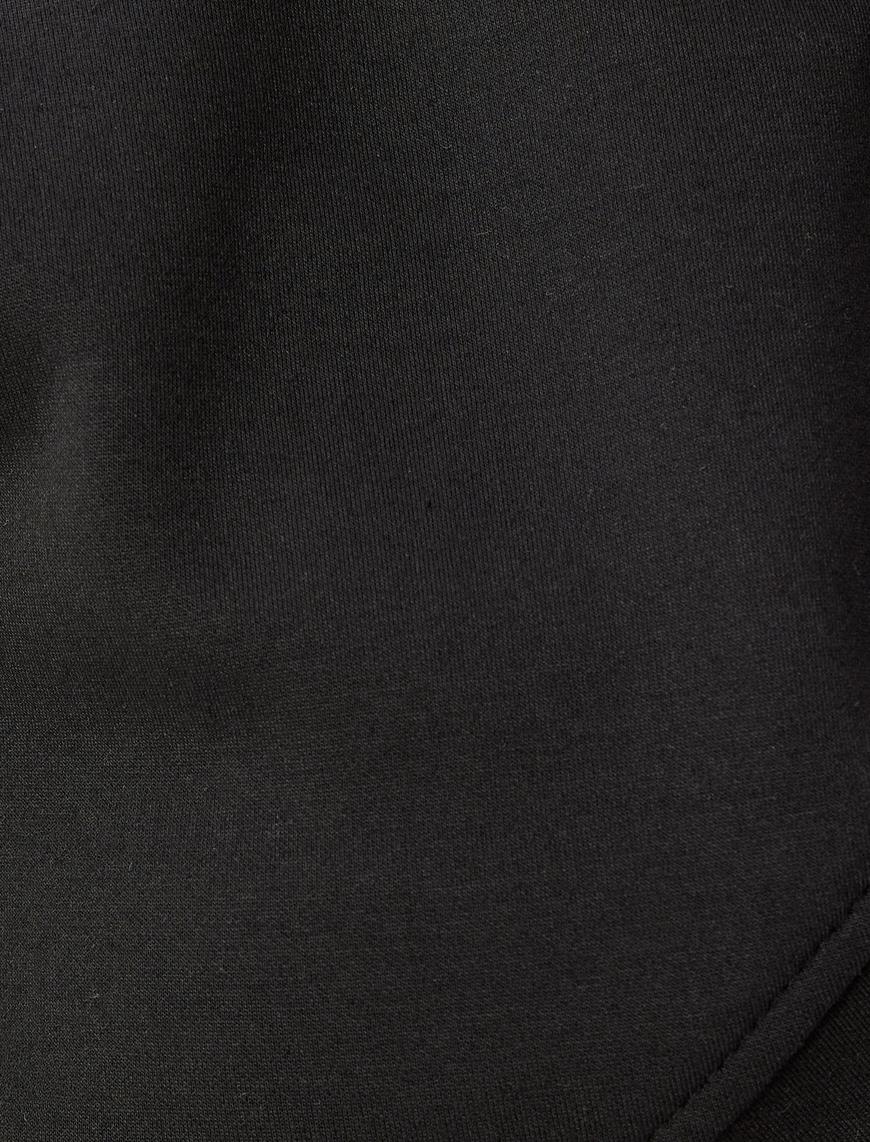   Kapüşonlu Asimetrik Kesim Katlı Crop Rahat Kalıp Sweatshirt İnterlok