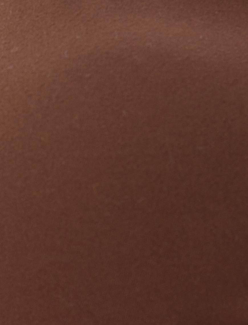   Çapraz Sırt Askılı Slim Fit Yumuşak Tuşe Sporcu Sütyeni