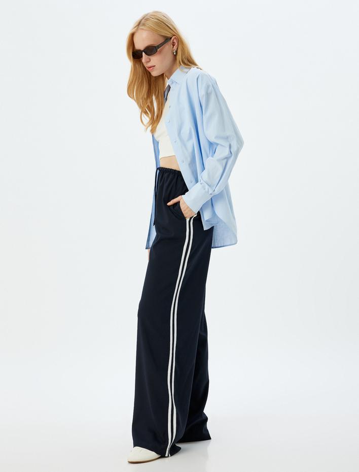  Cepli Yandan Şerit Detaylı Eşofman Pantolon