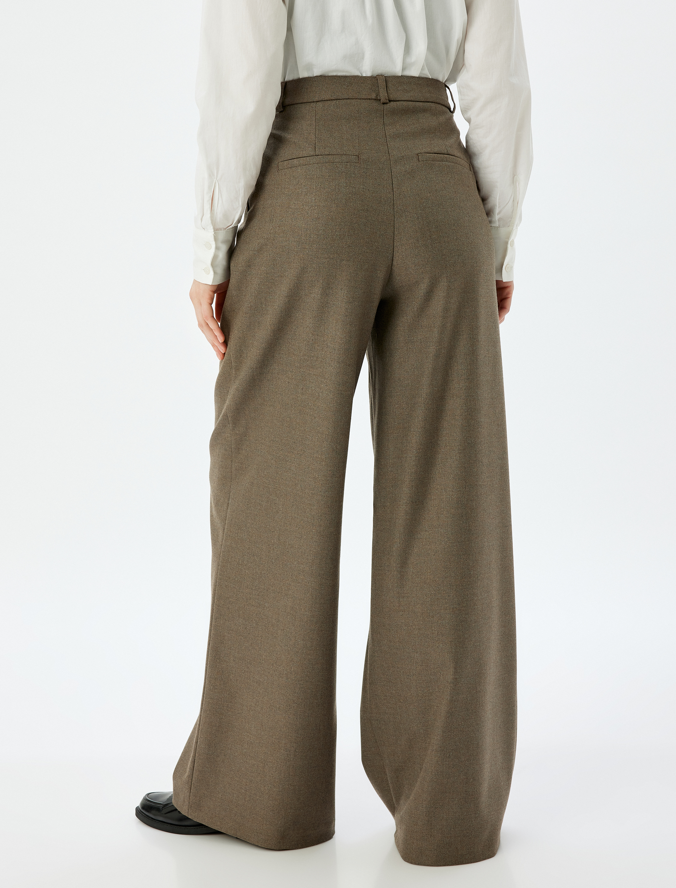   Pile Detaylı Cepli Yüksek Bel Kumaş Palazzo Pantolon