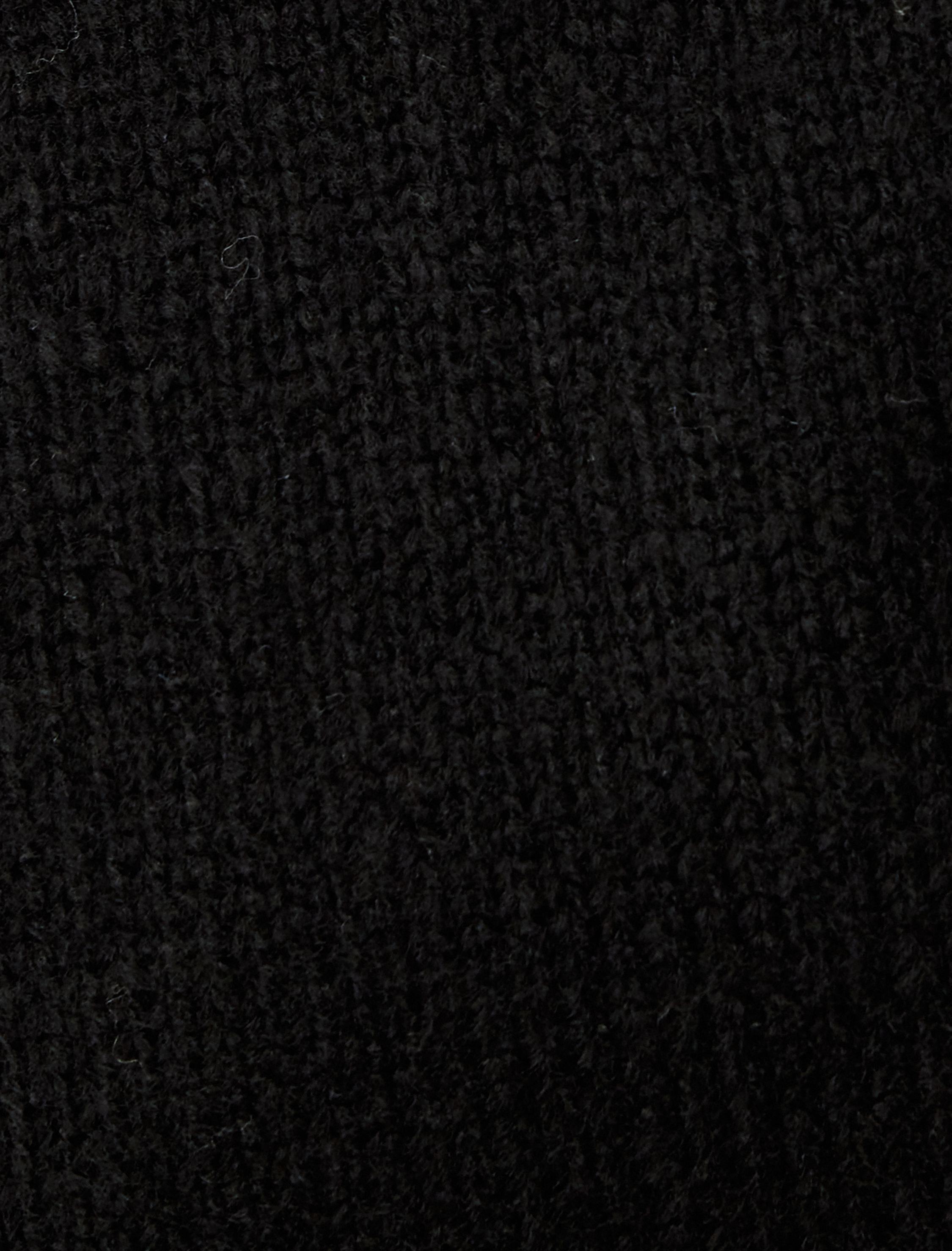 Dik Yaka Desenli Triko Kazak