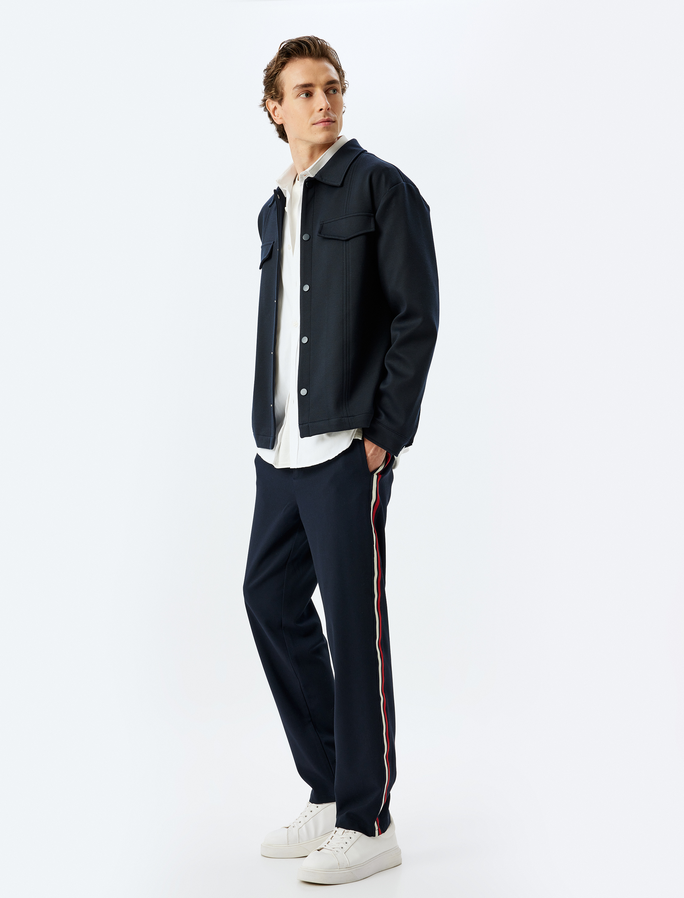   Cep Detaylı Viskon Karışımlı Düğmeli Çizgili Eşofman Pantolon