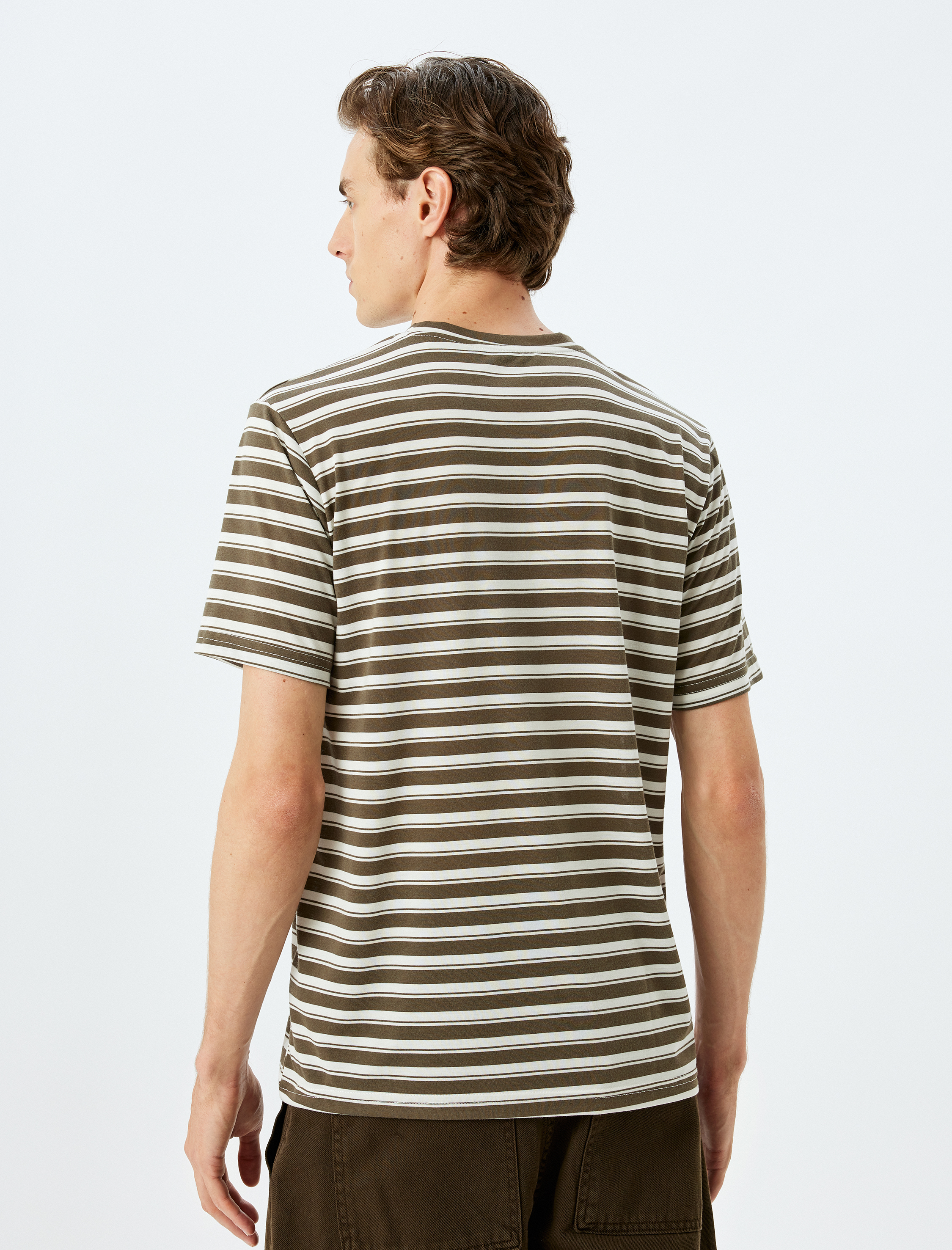   Bisiklet Yaka Viskon Karışımlı Kısa Kollu Regular Fit Çizgili Tişört