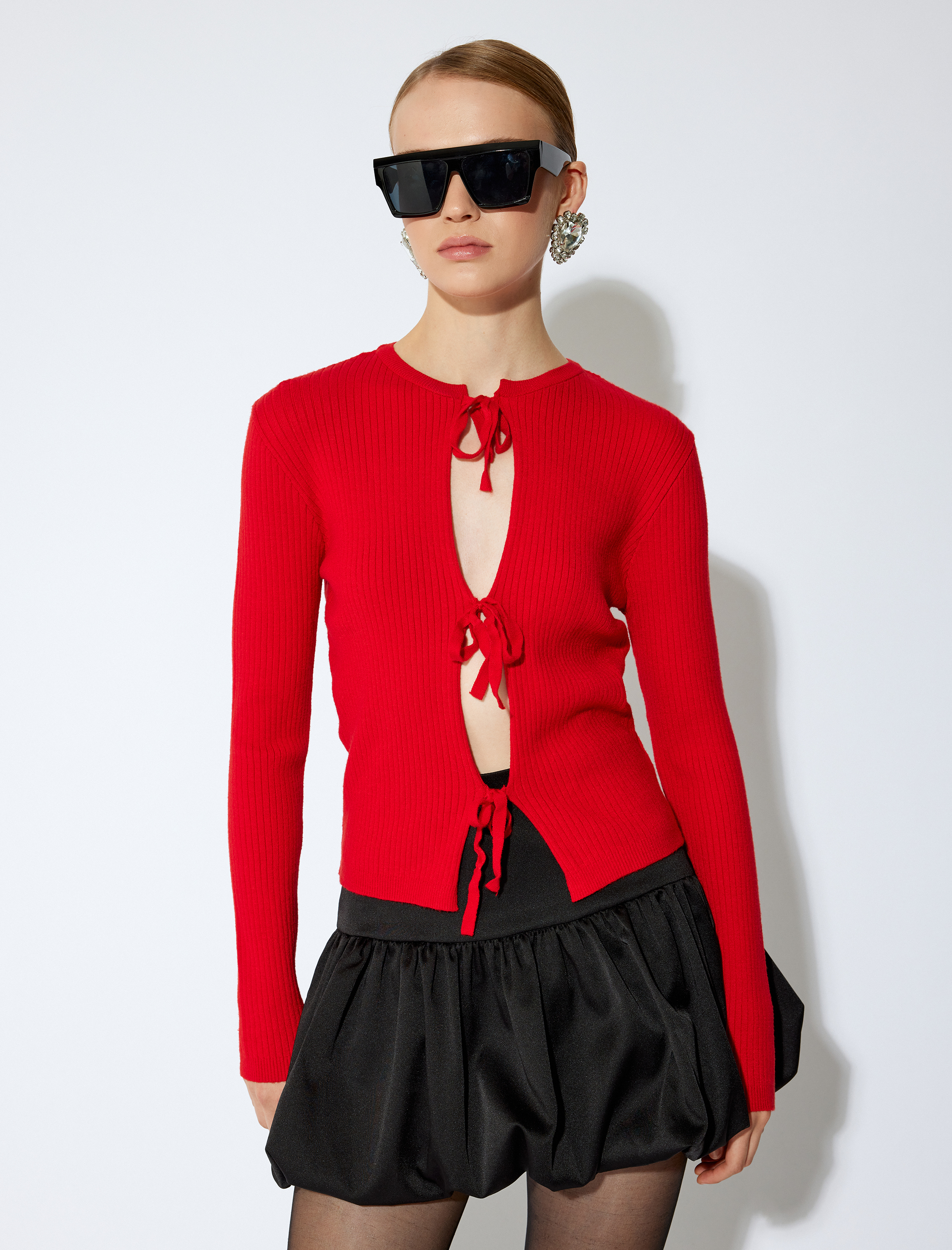   Uzun Kollu Önü Bağlamalı Fiyonklu Triko Hırka