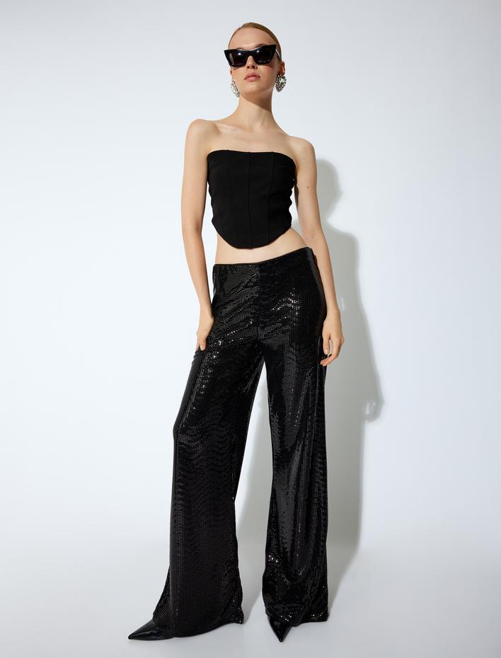  Koton X Sibil Çetinkaya - Slim Fit Asimetrik Straplez Crop Top