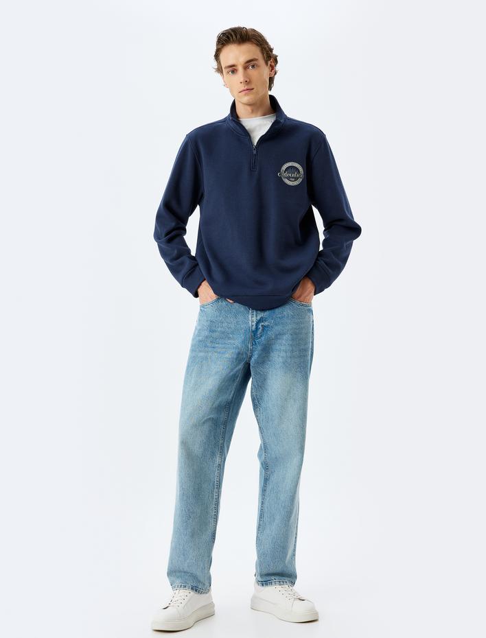  Uzun Kollu Şardonlu Pamuklu Yarım Fermuarlı Baskılı Sweatshirt