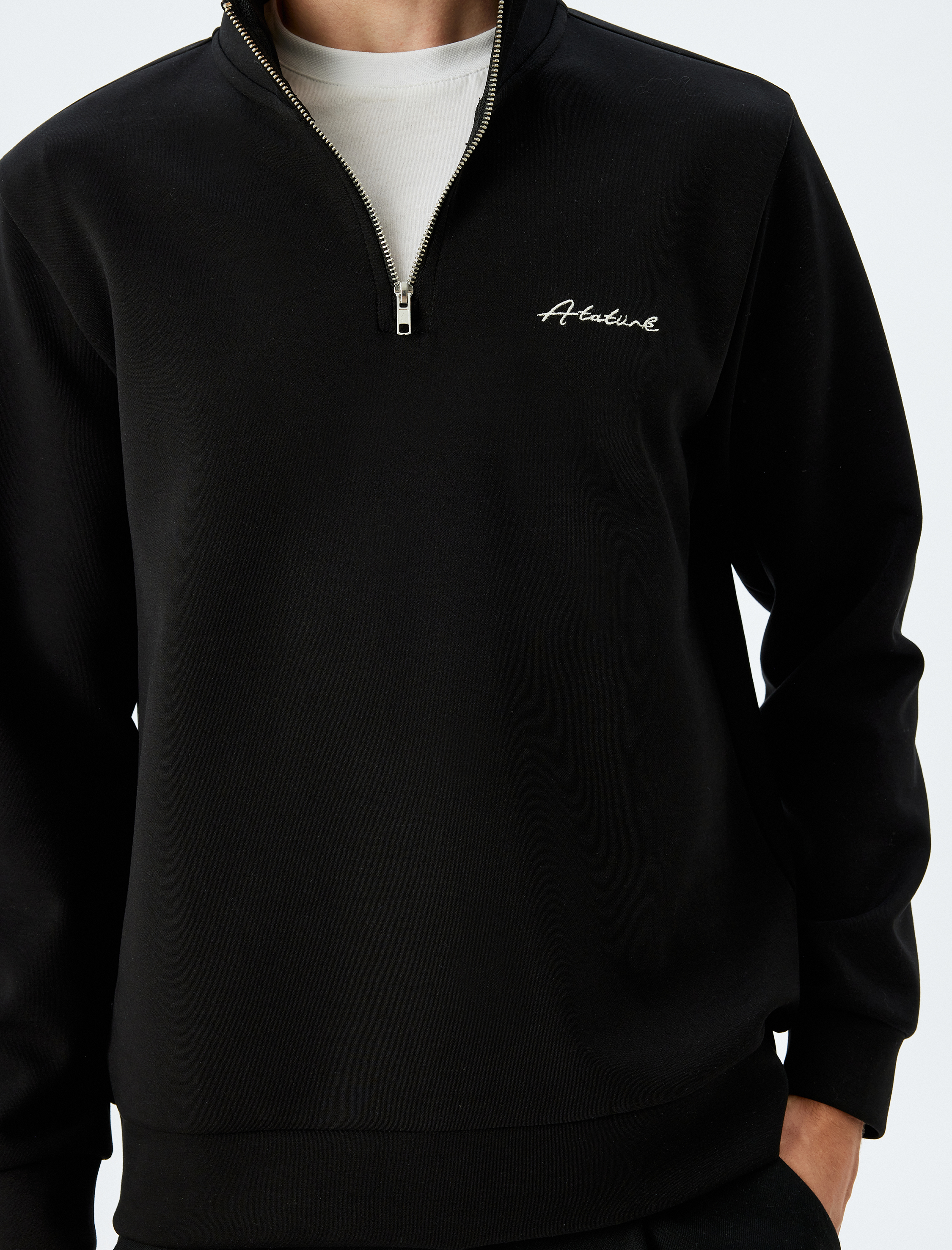   Yarım Fermuarlı Basic Pamuk Karışımlı İnterlok Kumaş Atatürk Sweatshirt