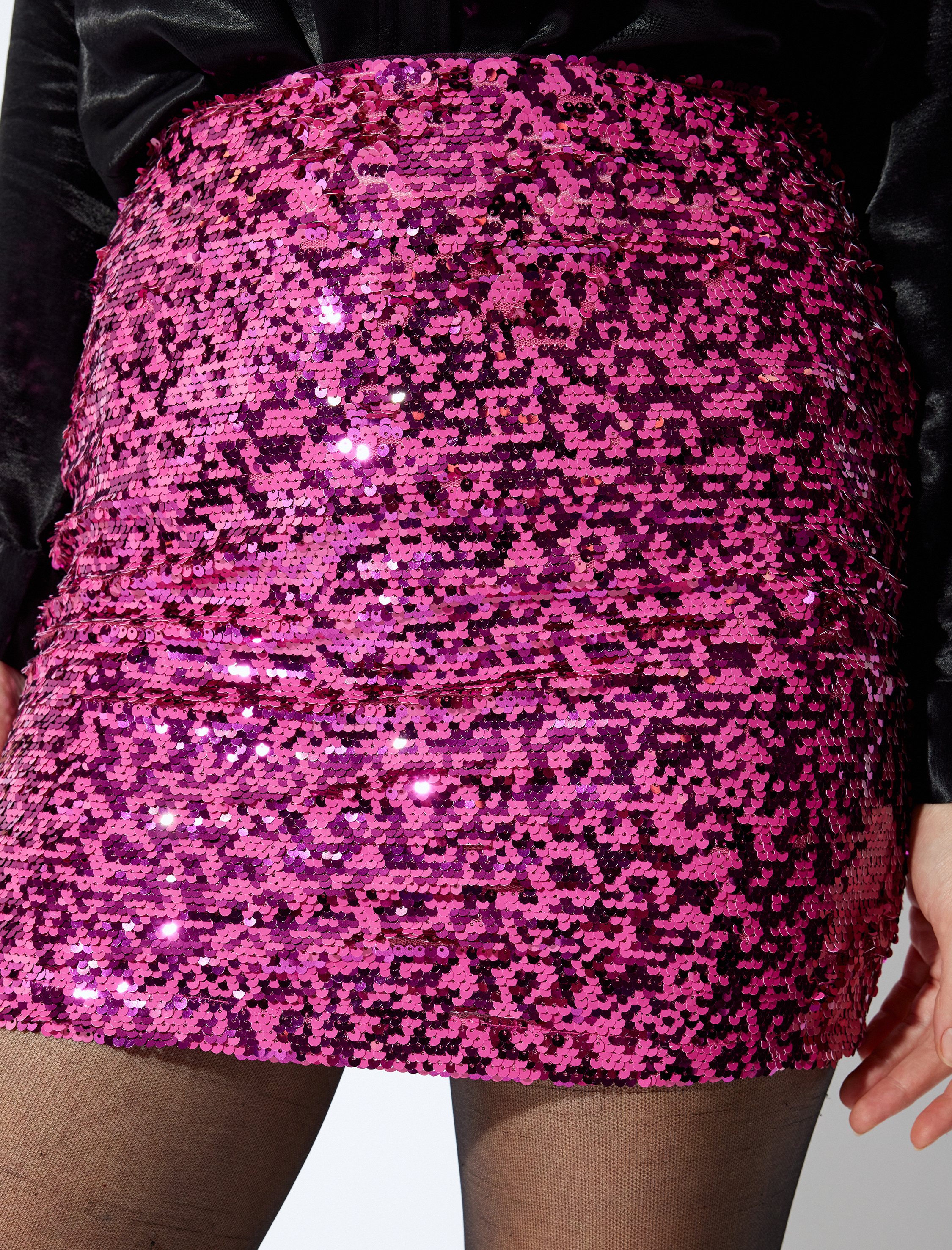   Pullu Payetli Beli Lastikli Mini Etek