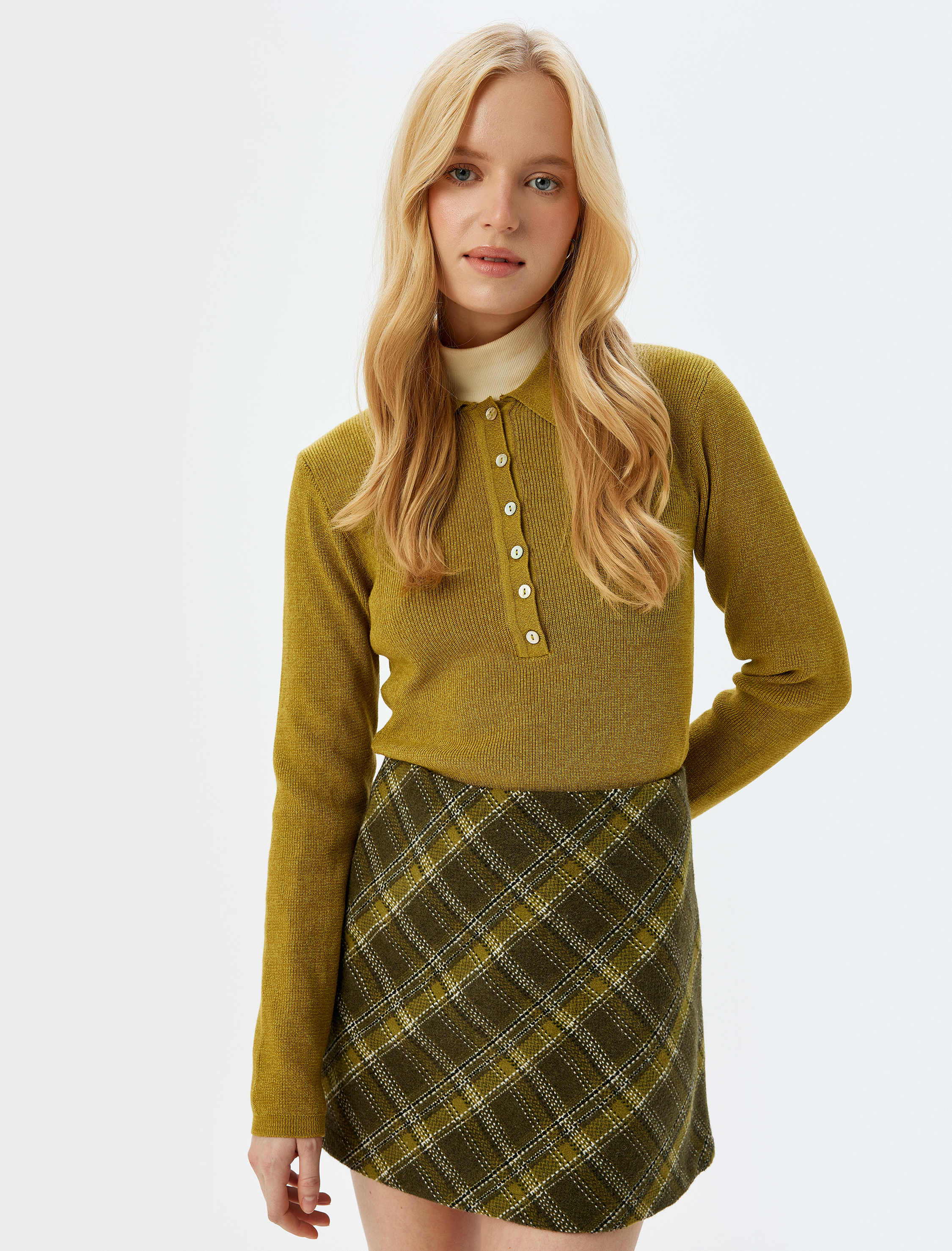   Uzun Kollu Düğmeli Triko Polo Yaka Kazak