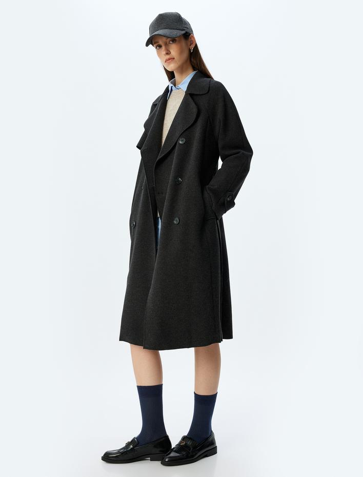  Kemerli Cepli Rüzgar Kapaklı Uzun Kruvaze Kaşe Kaban