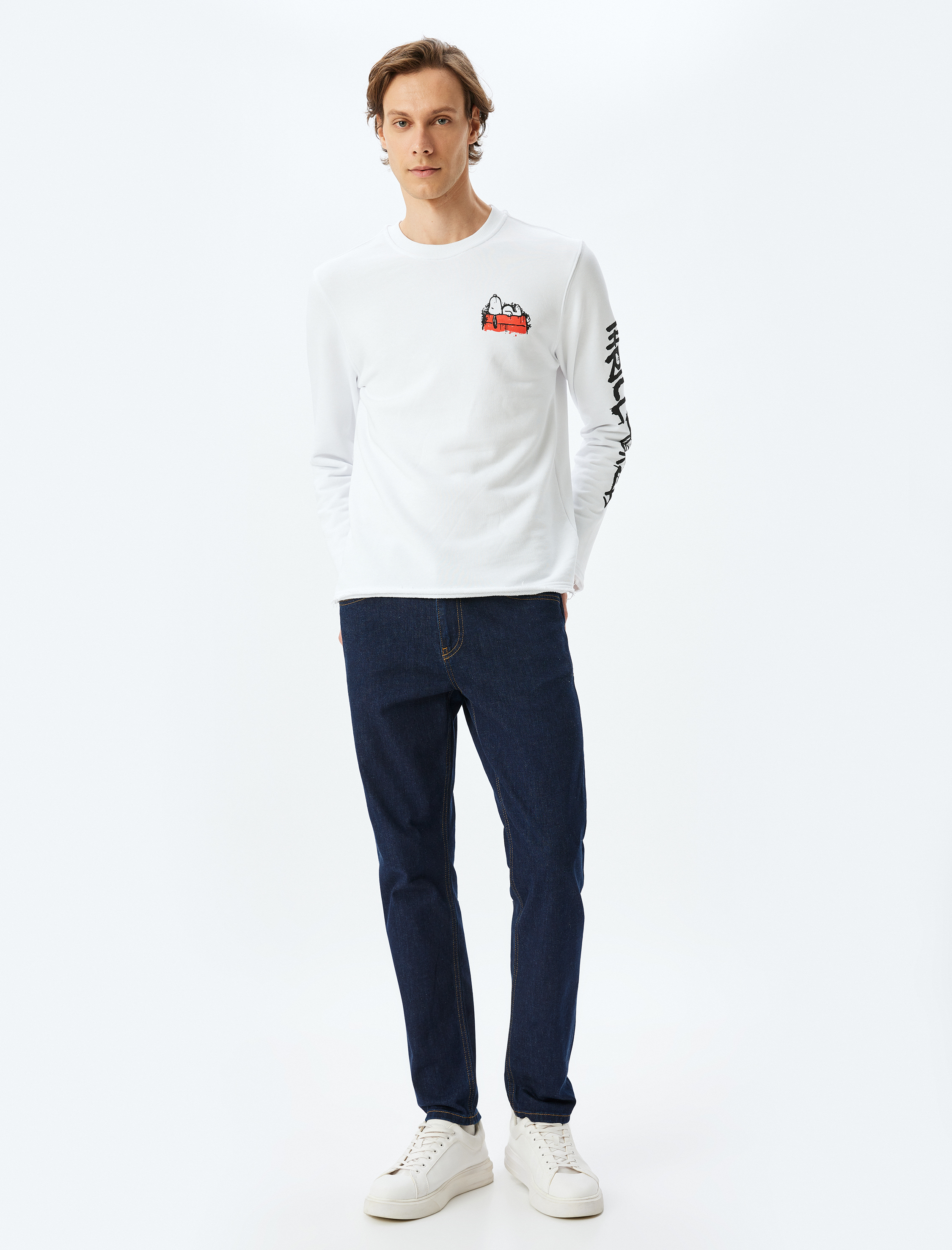   Bisiklet Yaka Uzun Kollu Pamuk Karışımlı Lisanslı Snoopy Sweatshirt