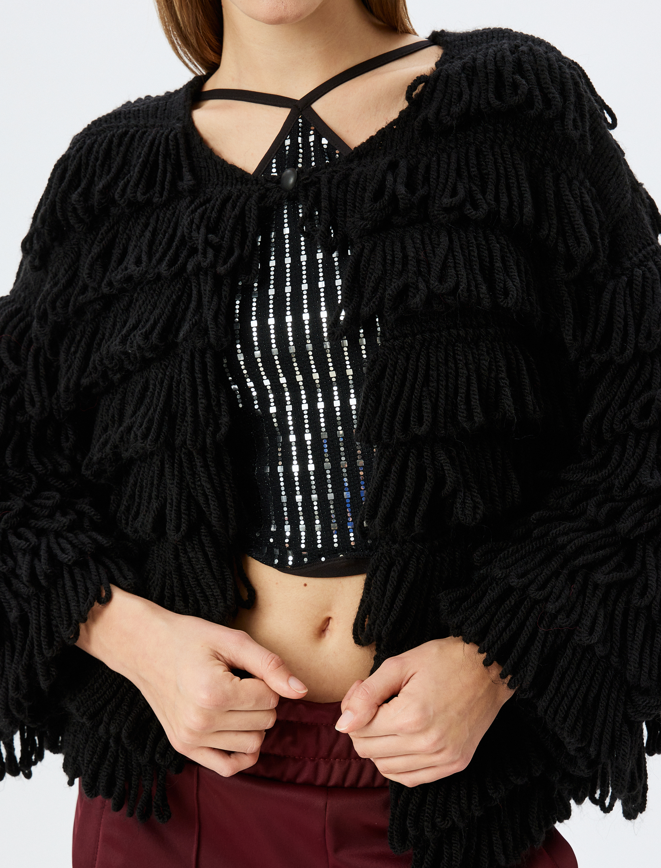   Crop Püsküllü Dokulu Düğme Detaylı Hırka