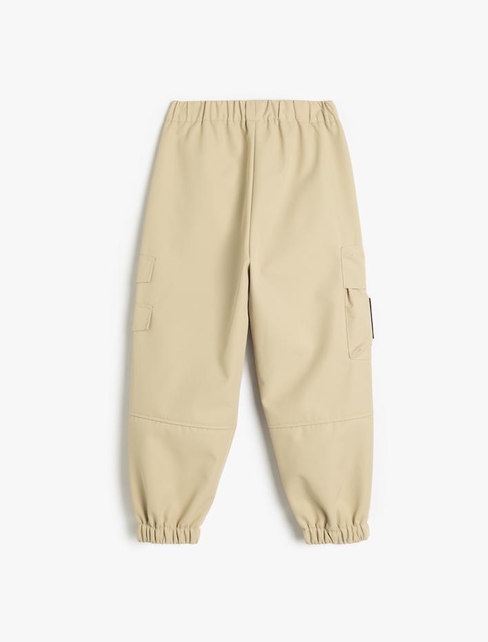 Erkek Çocuk Kayak Pantolonu Fermuar Detaylı Manşetleri Lastikli Kapaklı Cep Detaylı Su Geçirmez