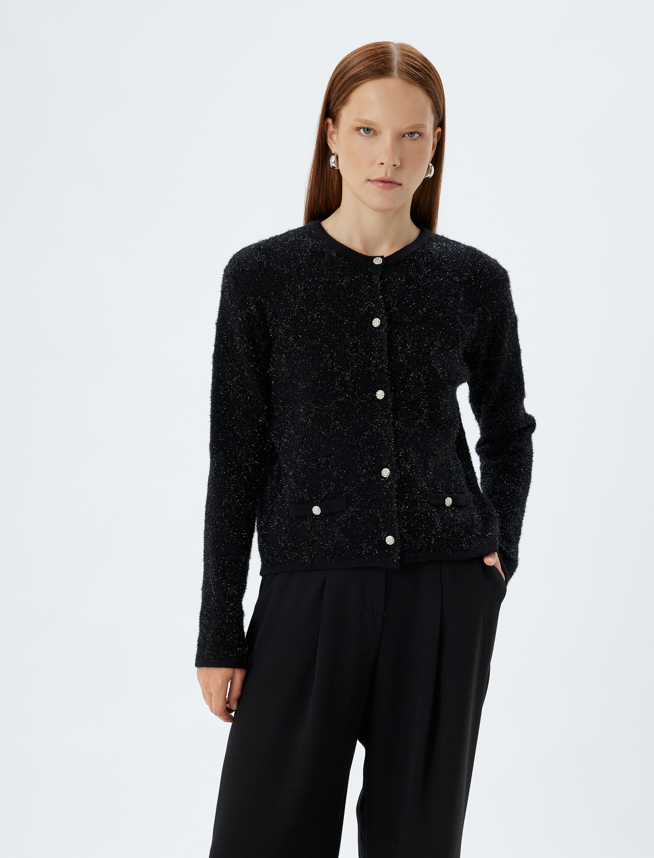   Uzun Kollu Yuvarlak Yaka Düğmeli Cepli Peluş Hırka