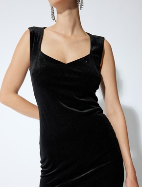 Kadife Simli Kalp Yaka Kolsuz Slim Fit Mini Abiye Elbise_4