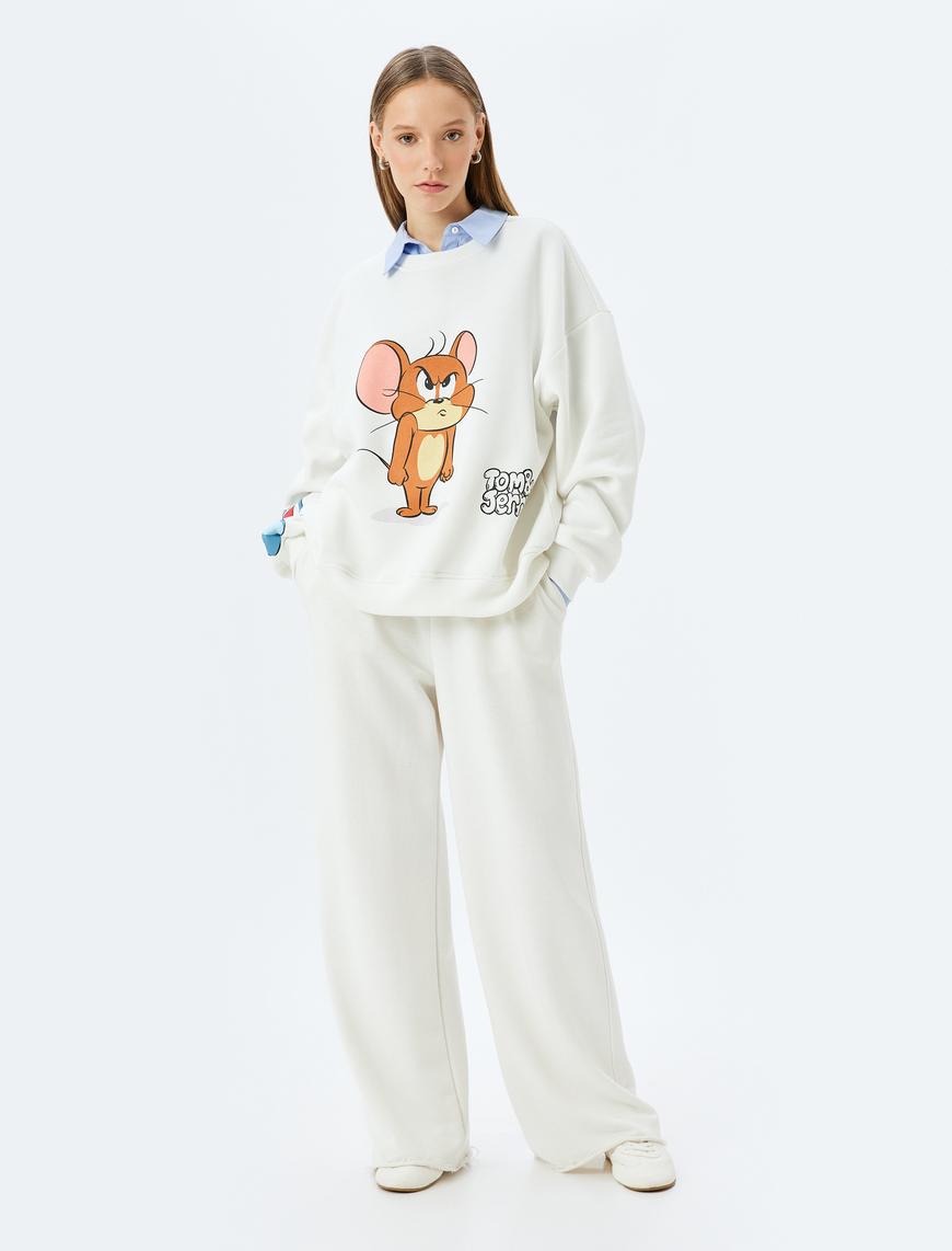   Tom ve Jerry Baskılı Bisiklet Yaka Şardonlu Rahat Kalıp Lisanslı Sweatshirt