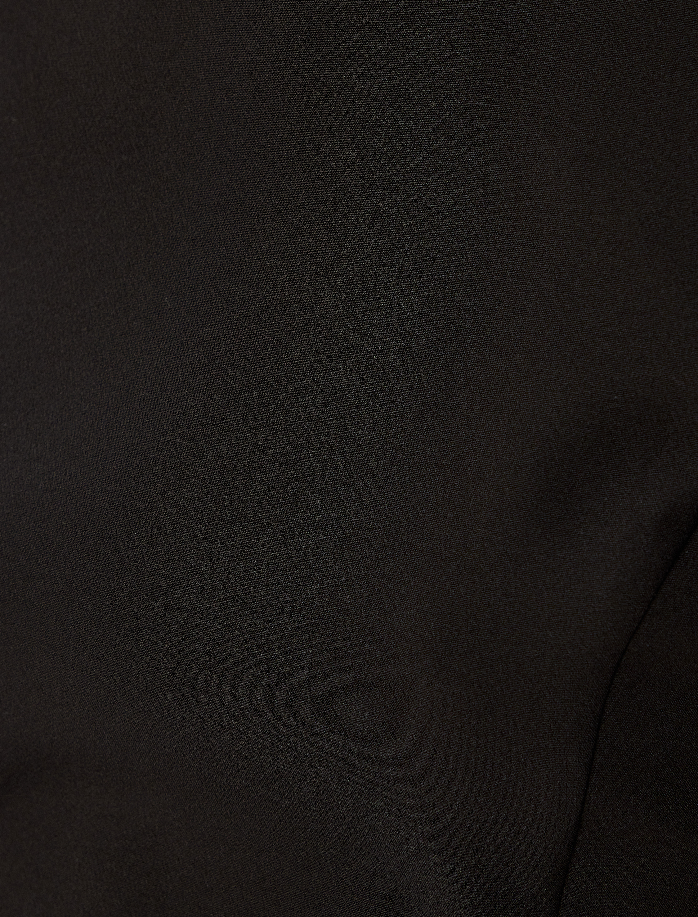 A Kesim Yakası İnci Detaylı Yuvarlak Yaka Kolsuz Mini Elbise