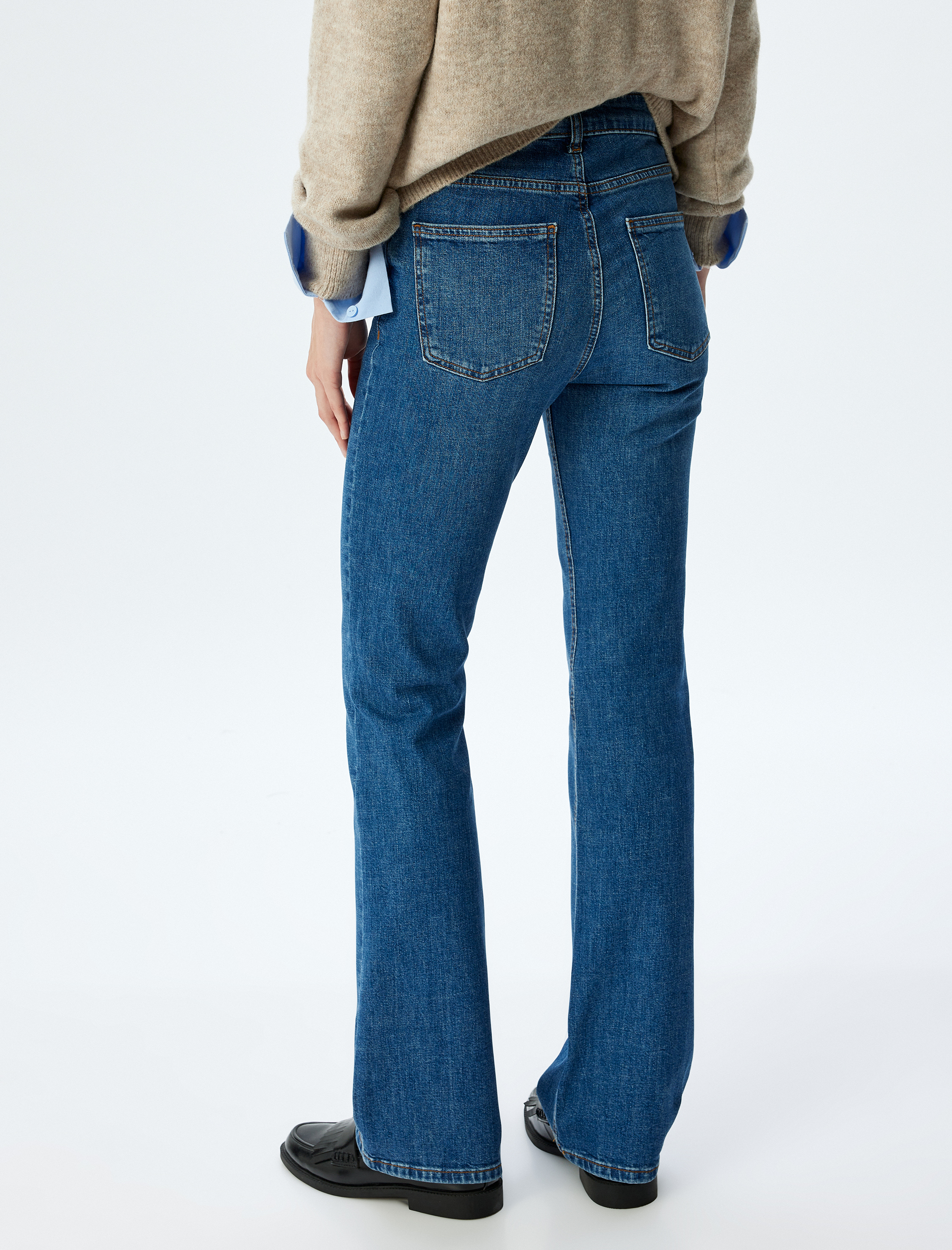   Düşük Bel İspanyol Paça Slim Fit Düğmeli Cepli Kot Pantolon - Flare Jean