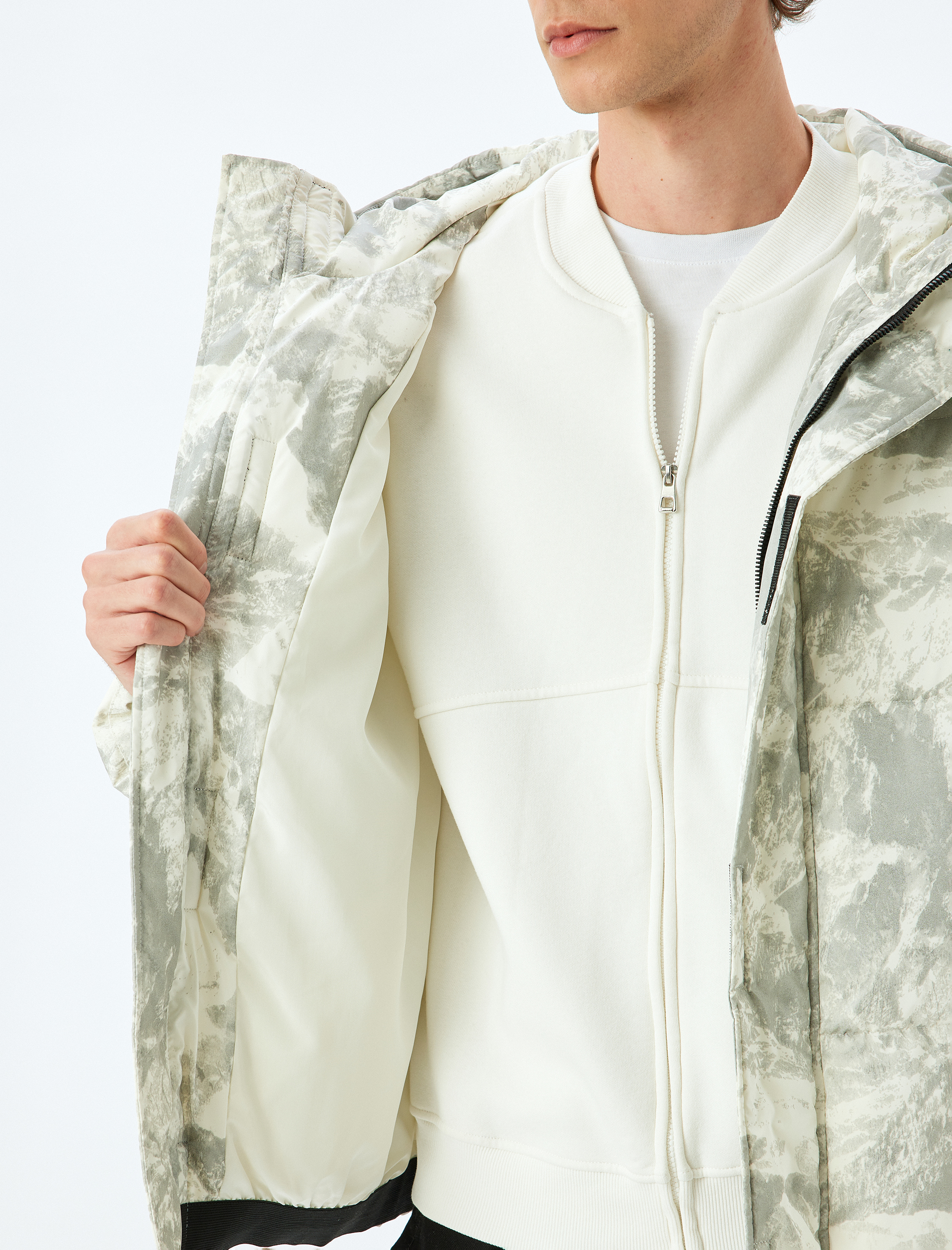 Kapüşonlu Şişme Mont Fermuarlı Rüzgar Kapaklı