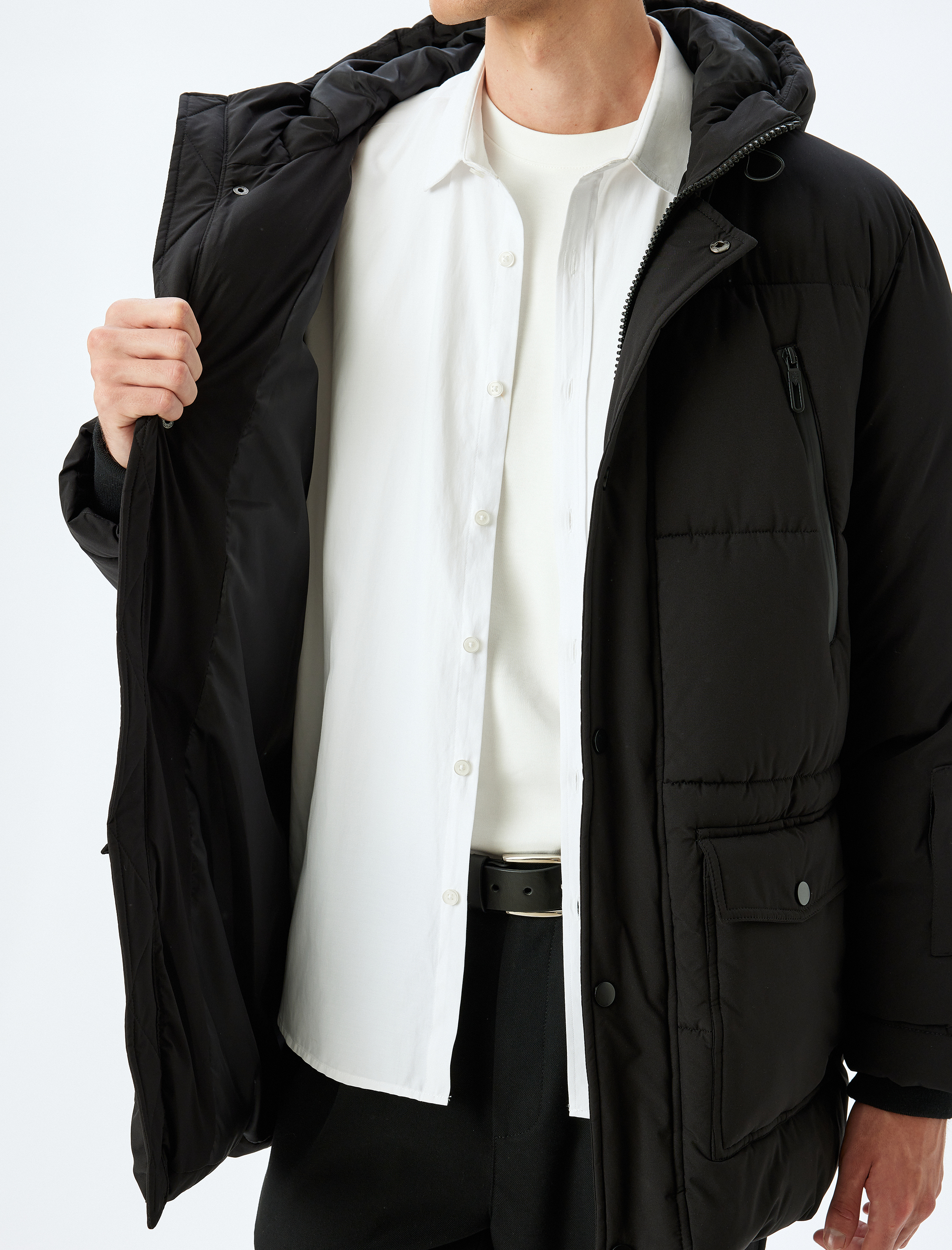   Şişme Mont Uzun Kollu Kapşonlu Kapaklı Cep Detaylı