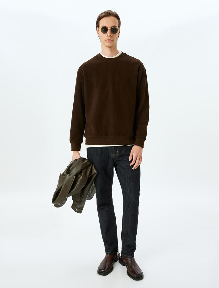  Oversize Kazak Bisiklet Yaka Basic Pamuk Karışımlı