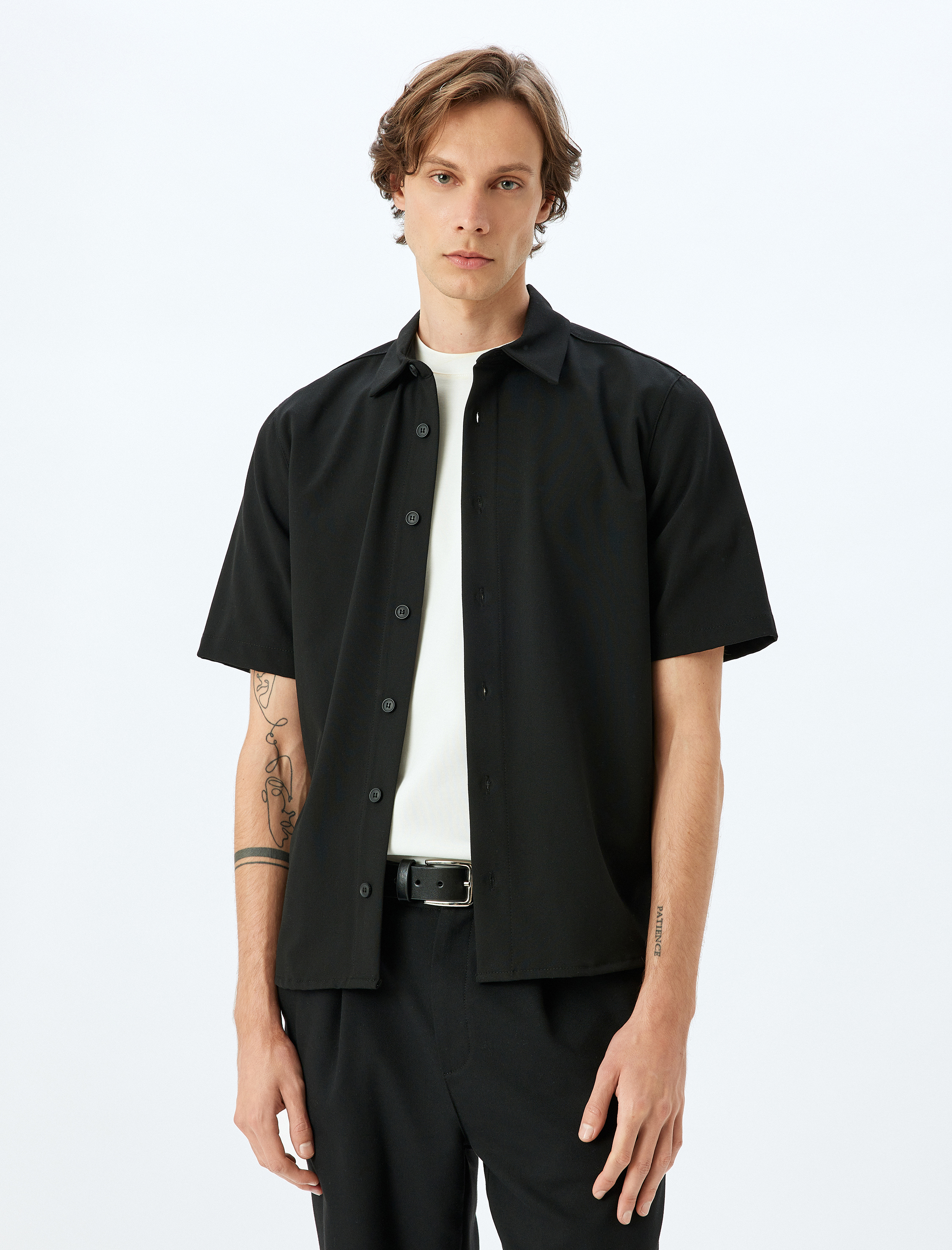   Kısa Kollu Regular Fit Viskon Karışımlı Basic Gömlek