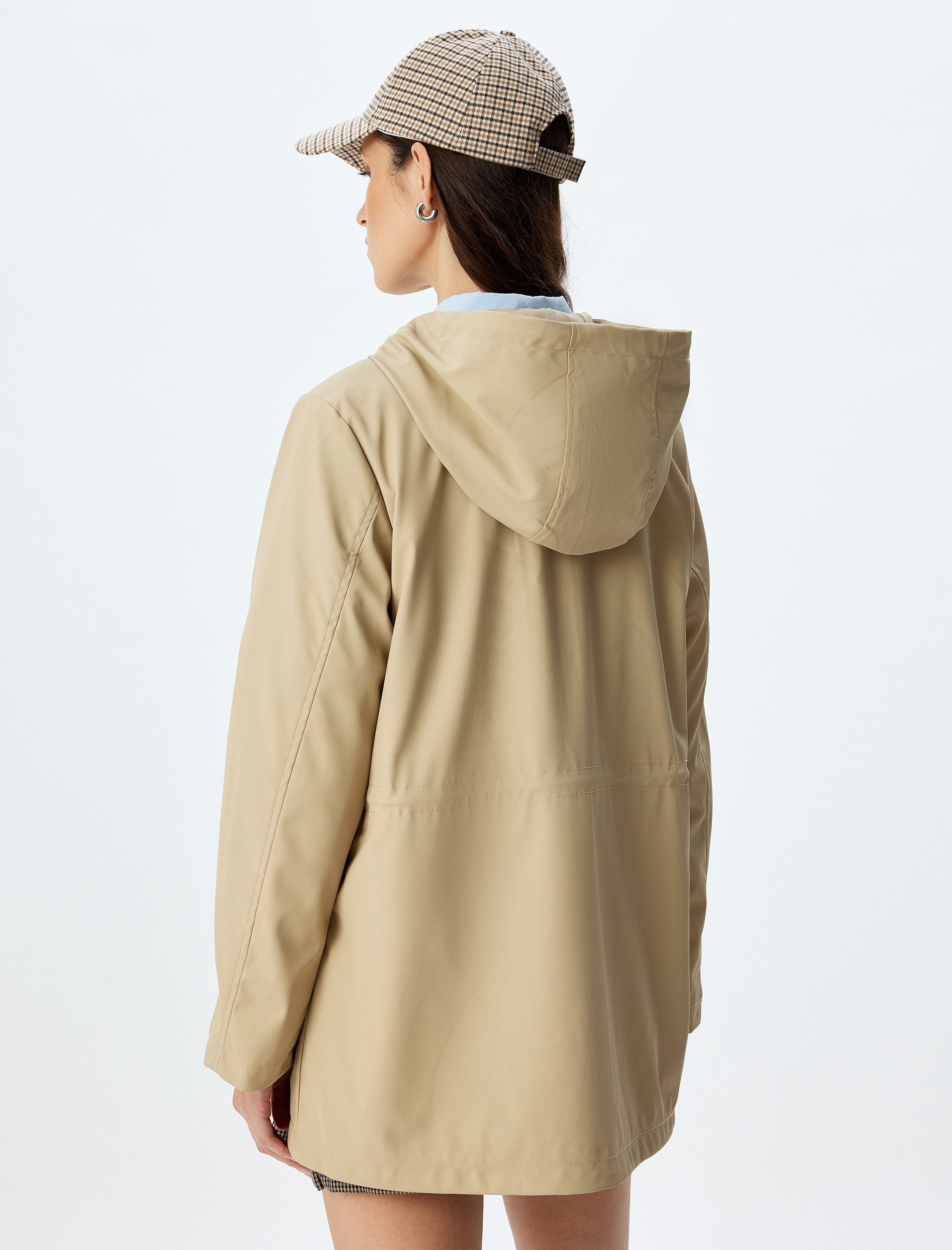   Kalça Boy Cepli Fermuarlı Kapüşonlu Yağmurluk