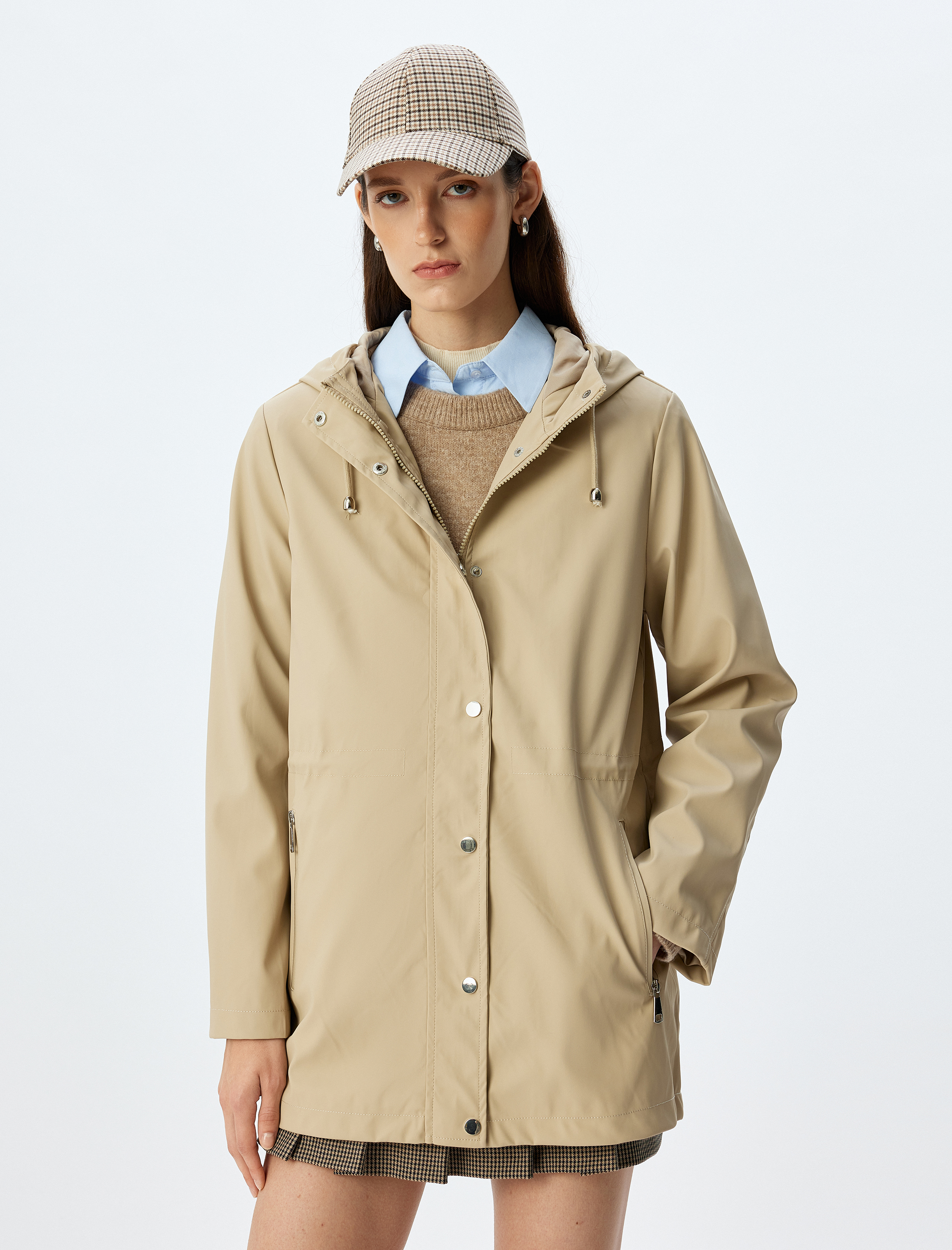   Kalça Boy Cepli Fermuarlı Kapüşonlu Yağmurluk