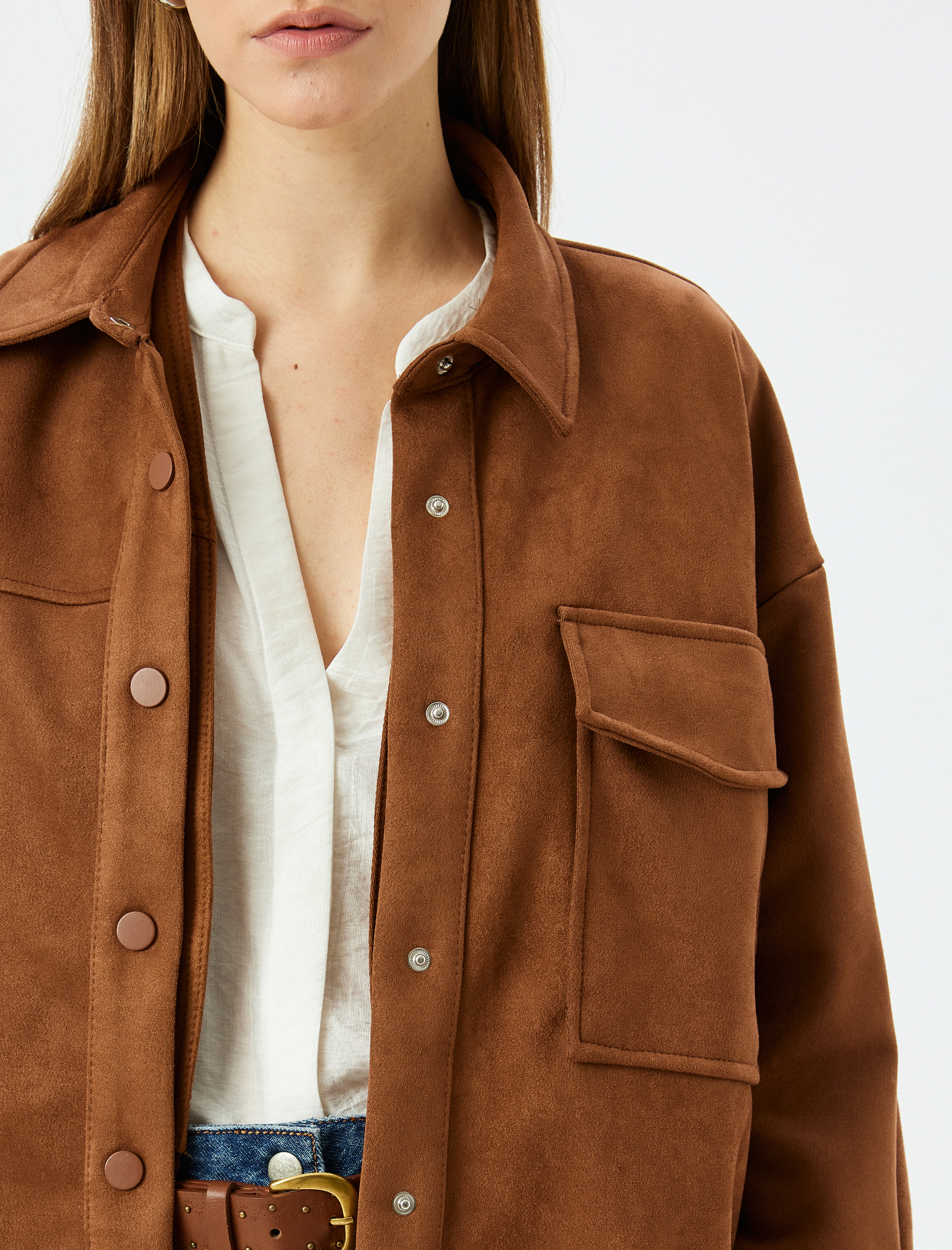   Süet Görünümlü Klasik Yaka Cep Detaylı Düğmeli Oversize Gömlek