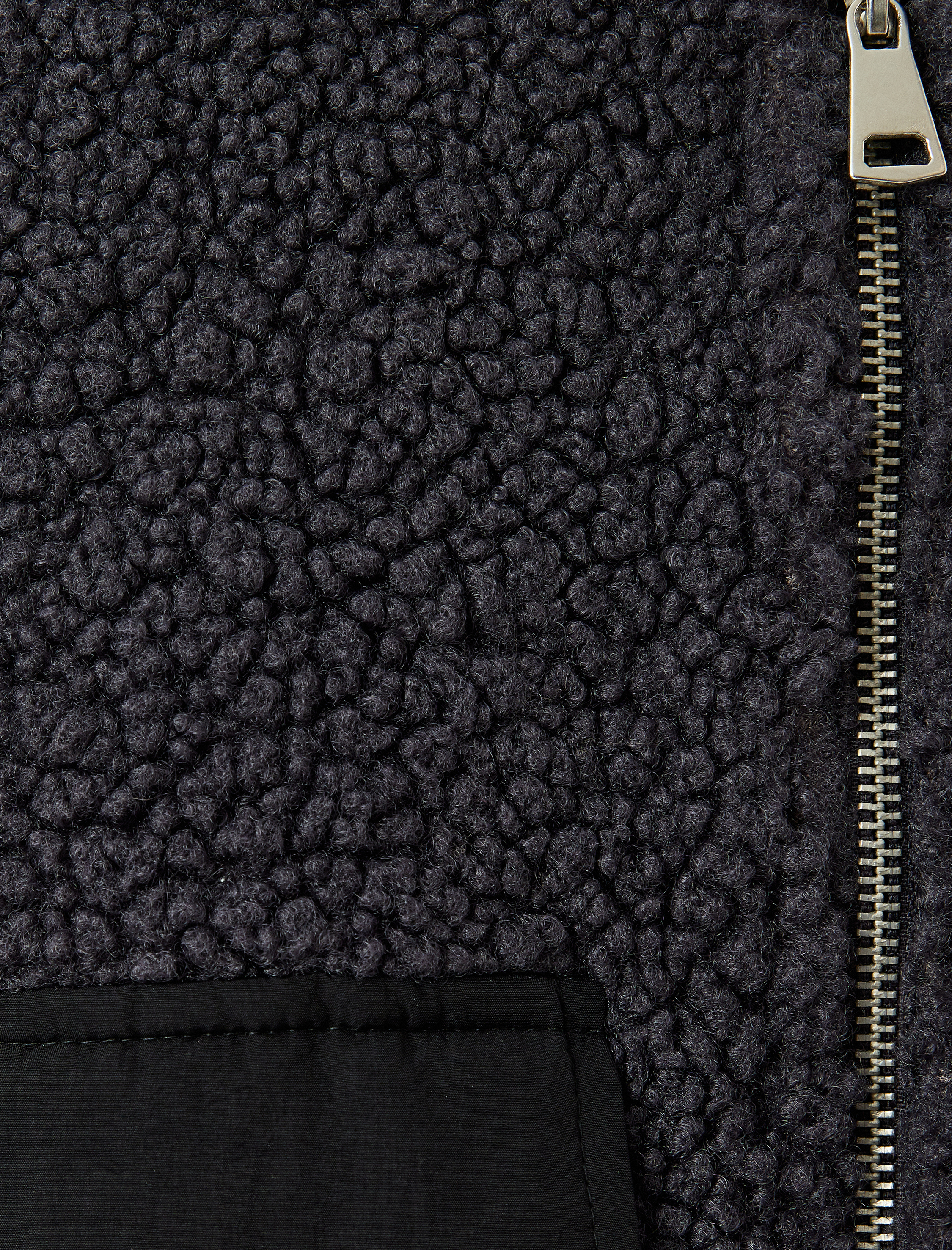   Dik Yaka Fermuarlı Cep Detaylı Peluş Oversize Sweatshirt