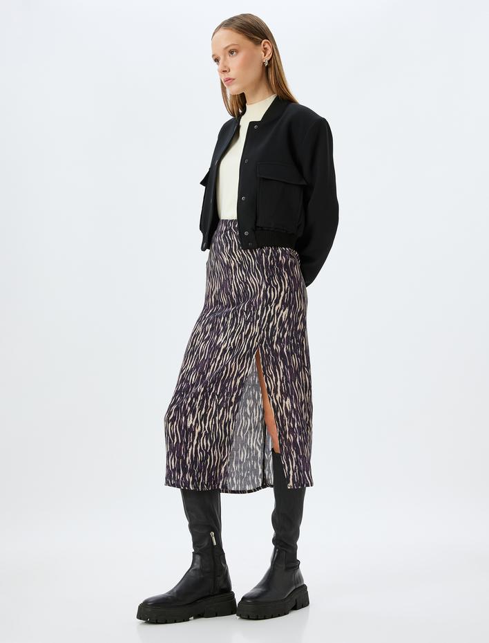  A Kesim Yırtmaç Detaylı Uzun Etek